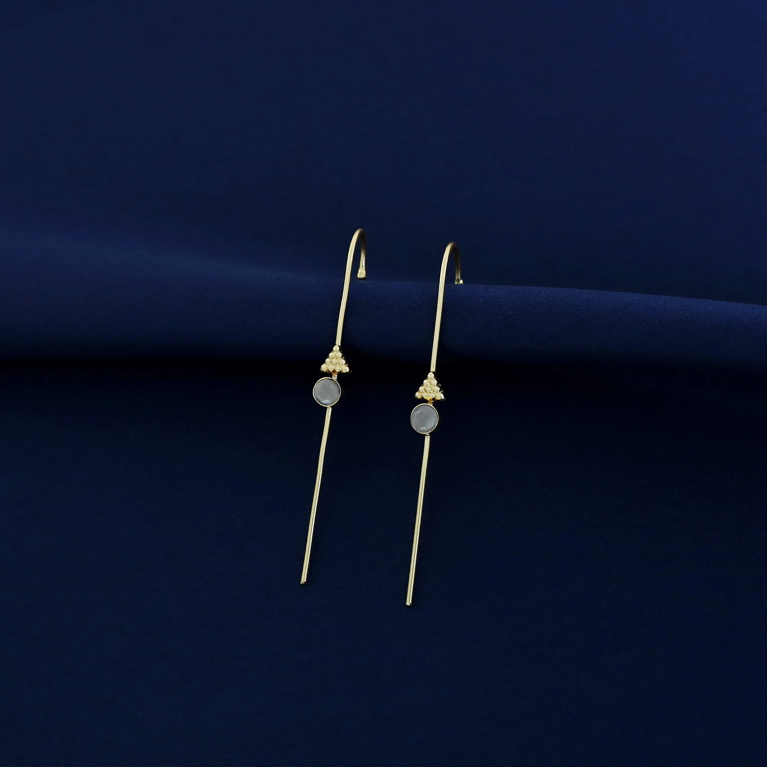 Golden Triangle Round Glossy Stone Ear-cuff (Set Of 2) - Image 10