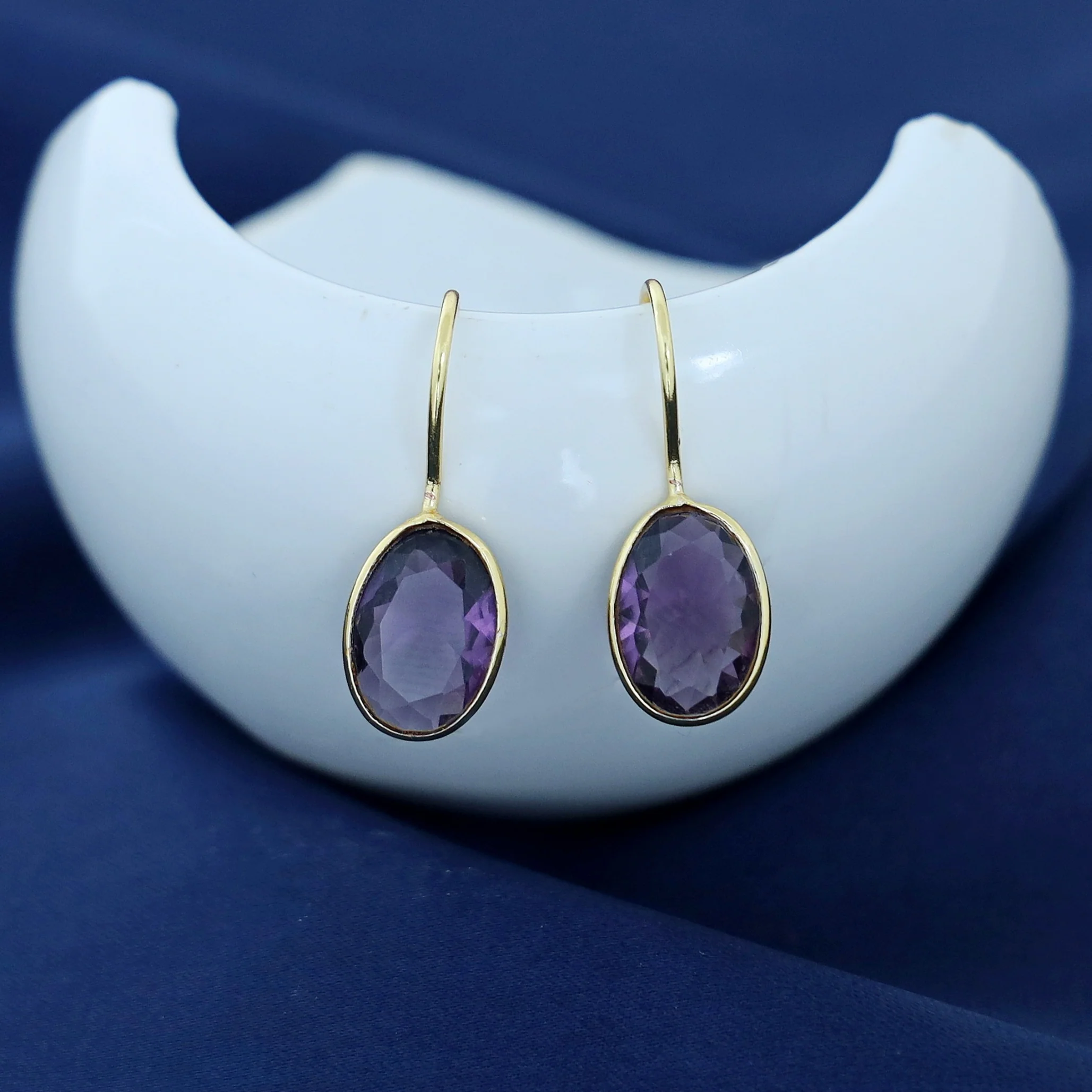 Nayanika Glossy Drop Earrings - Image 5
