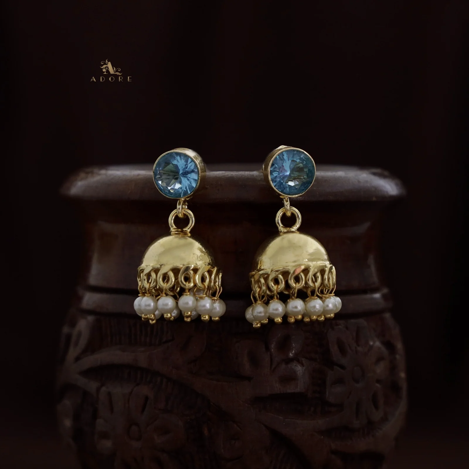 Nayeli Golden Pearl Jhumka - Image 16