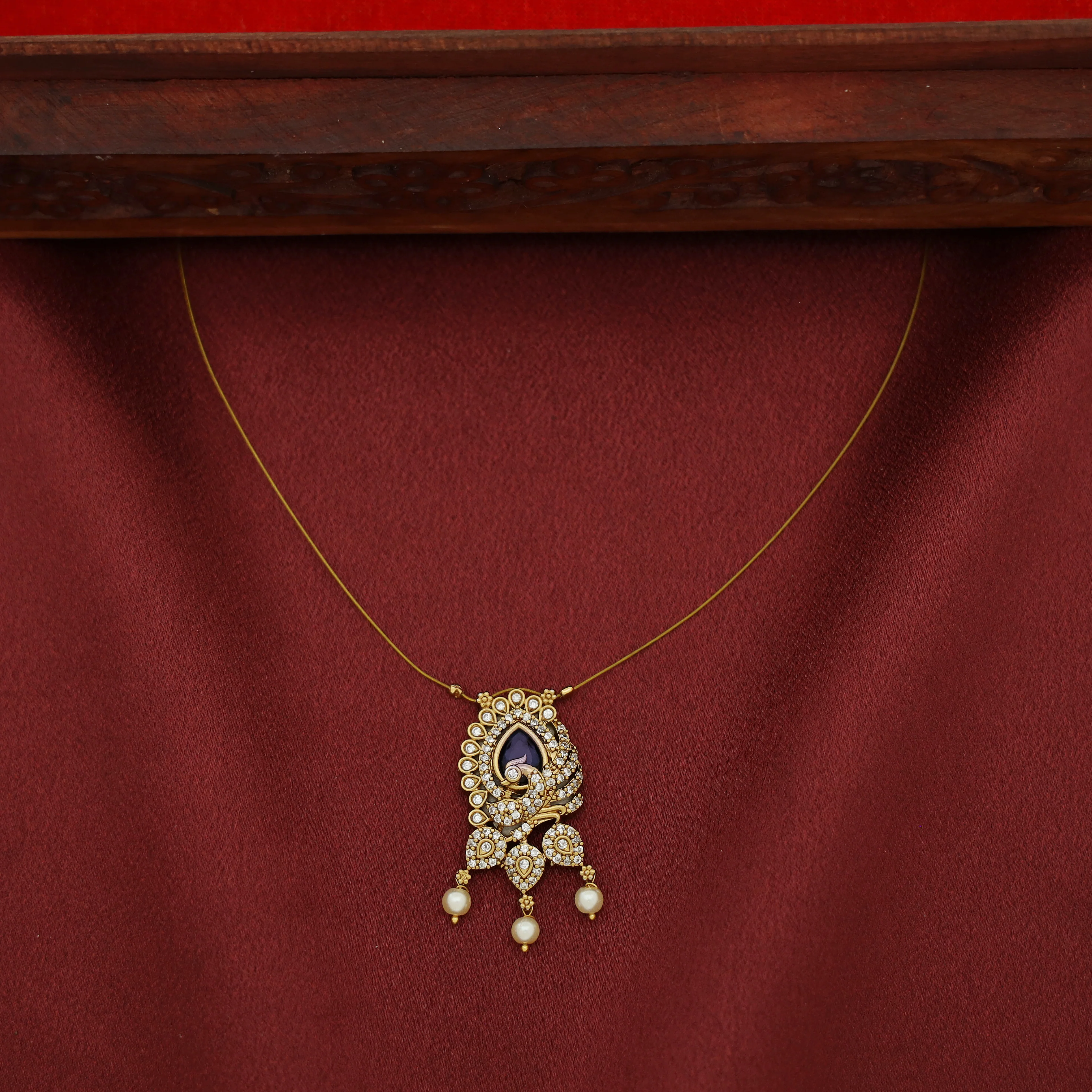 Nayomi AD Stone Mayura Pearl String Neckpiece - Image 9