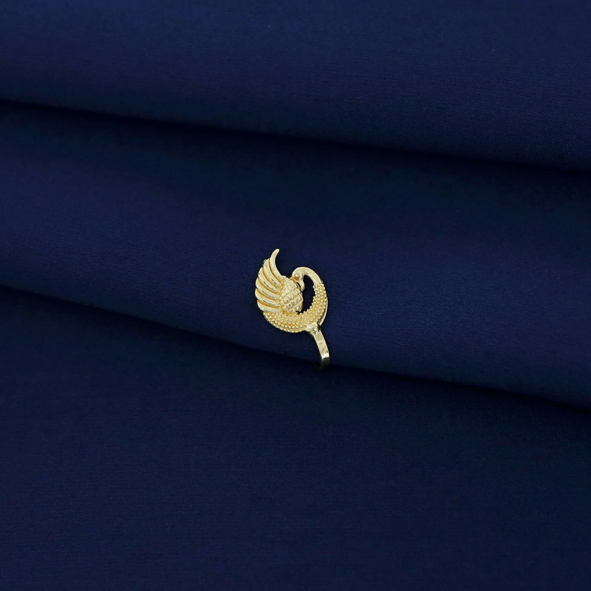 Nazara Golden Nose Pin - Image 5