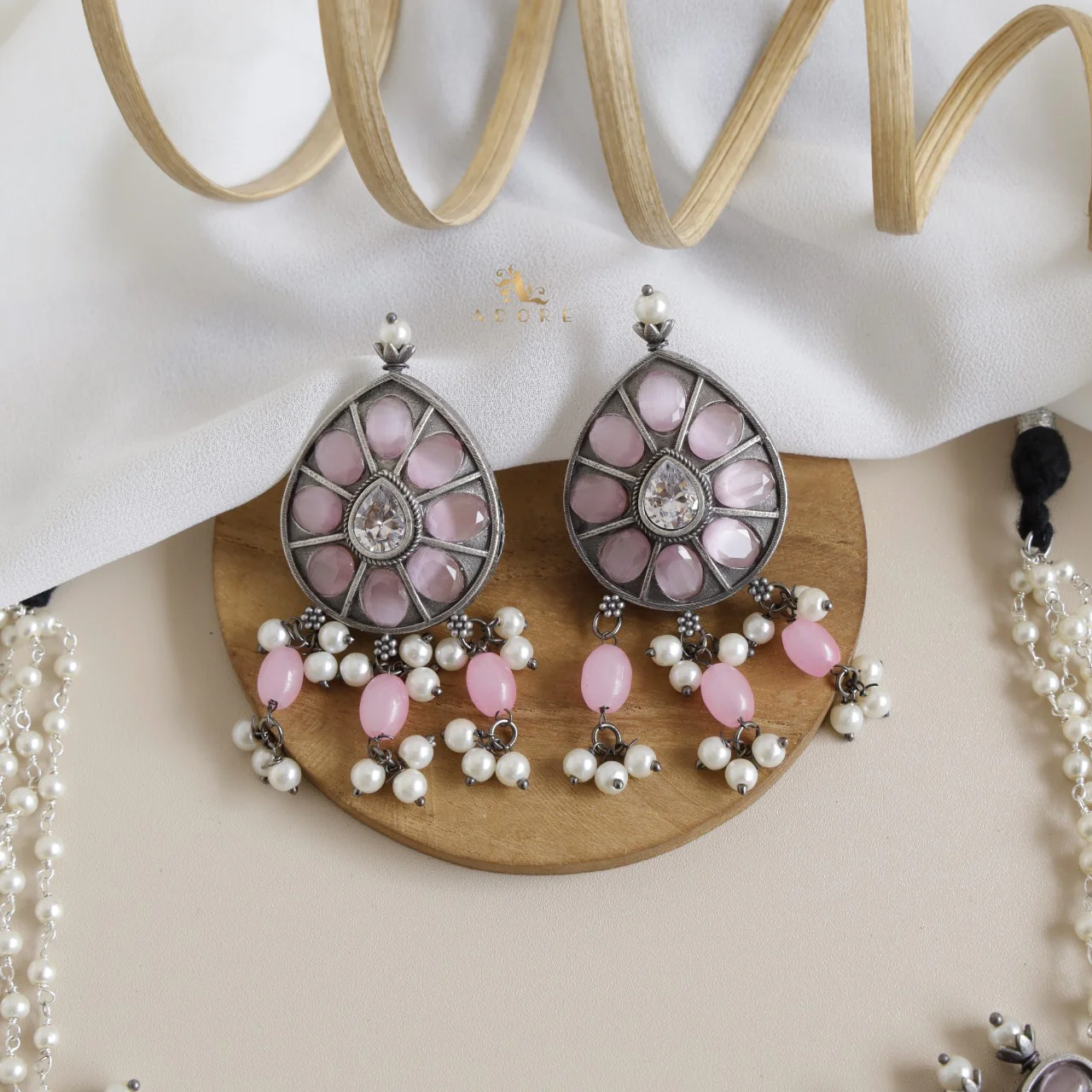 Niranjana Antique Choker With Earring - Image 5