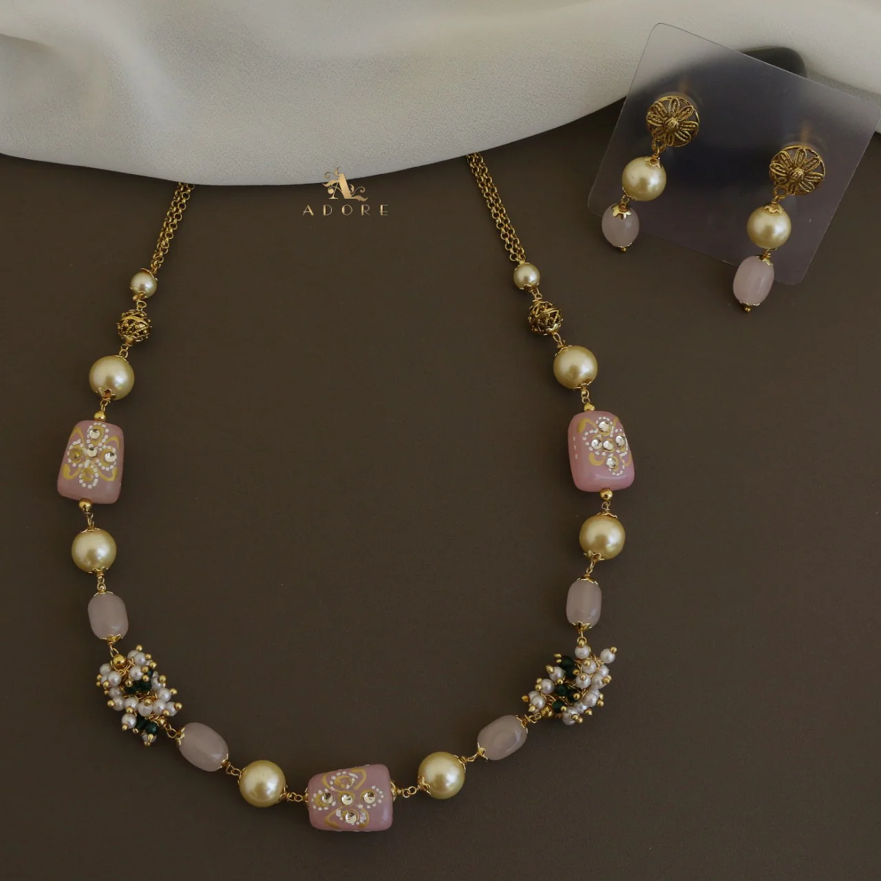 Jylan Pearl Neckpiece With Earring - Image 10