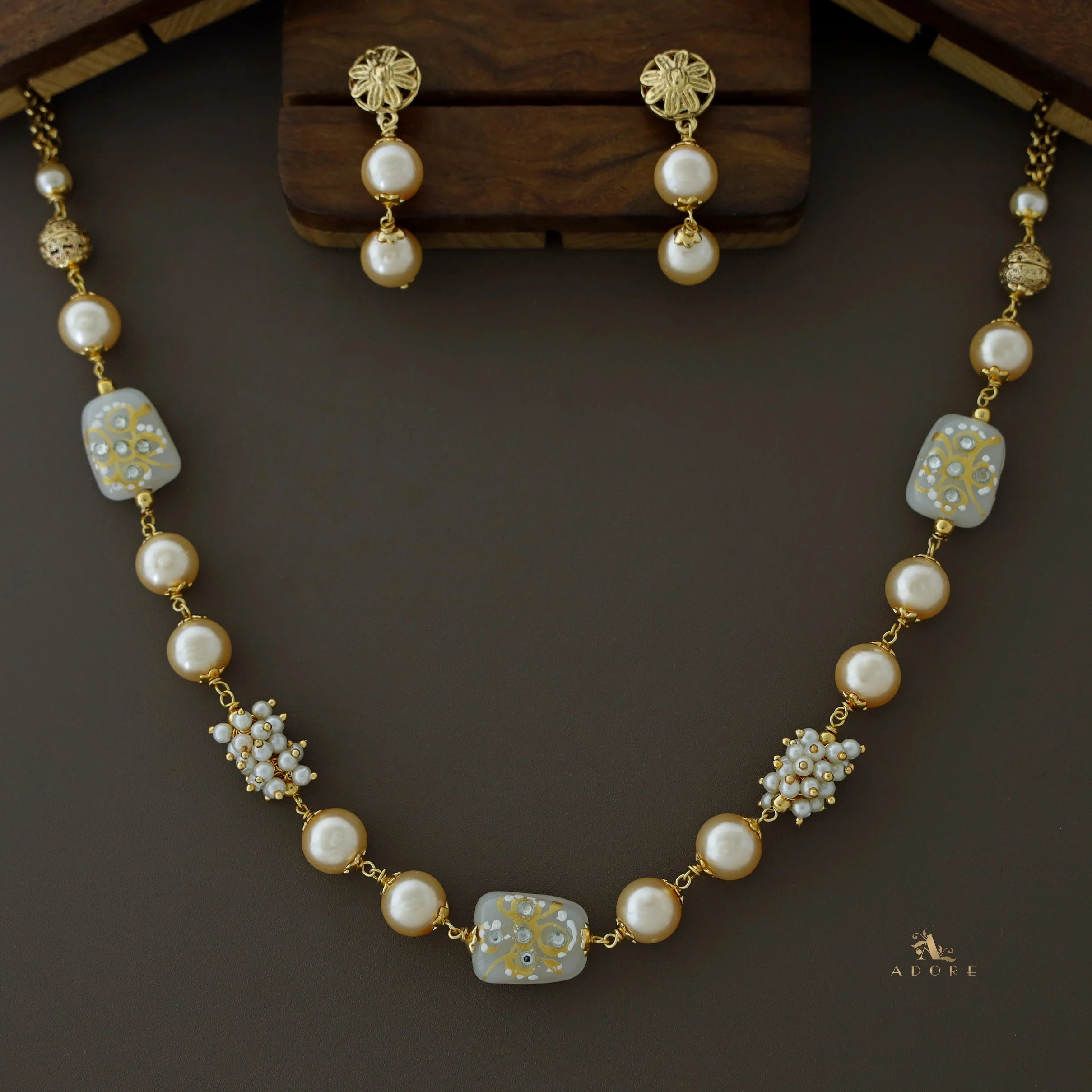 Jylan Pearl Neckpiece With Earring - Image 14