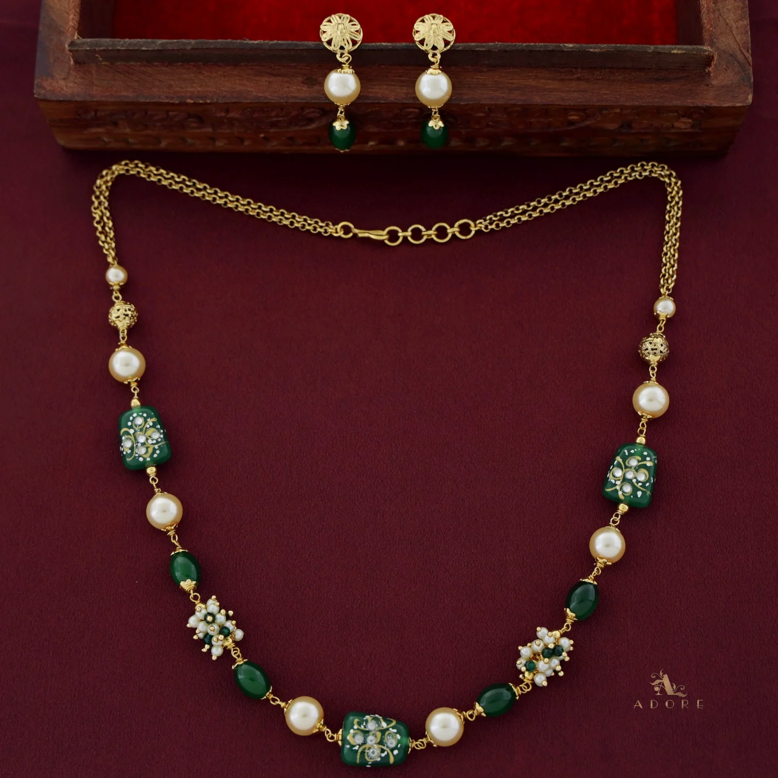 Jylan Pearl Neckpiece With Earring - Image 2