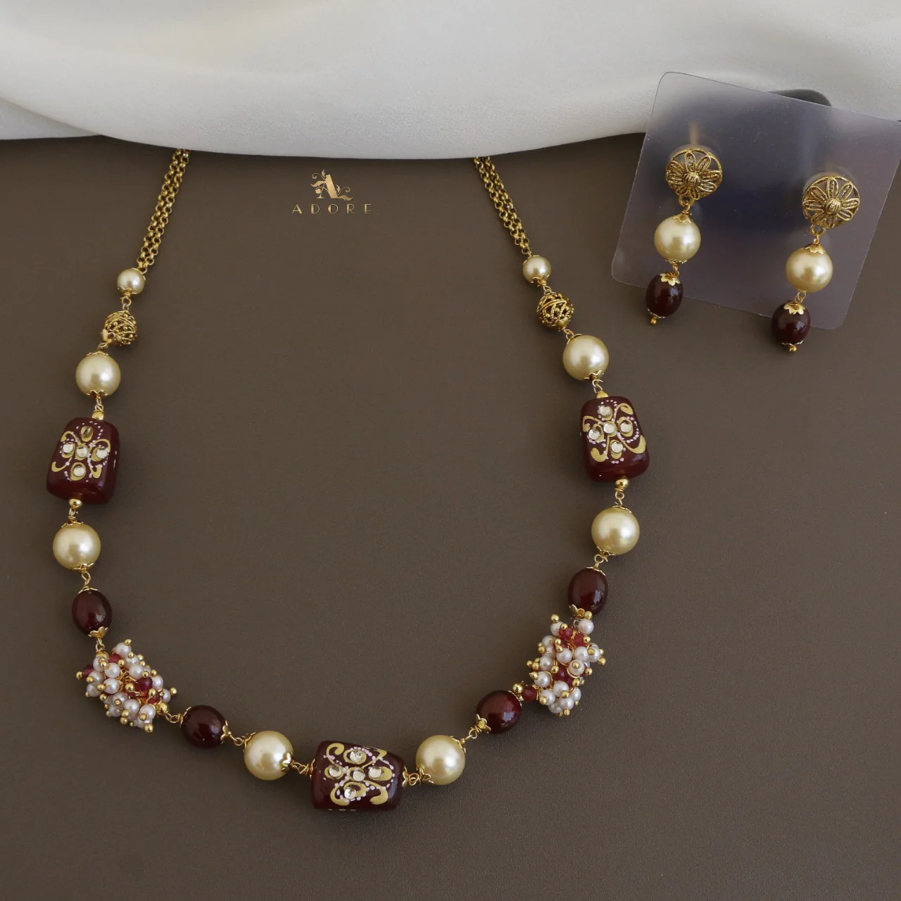Jylan Pearl Neckpiece With Earring - Image 3