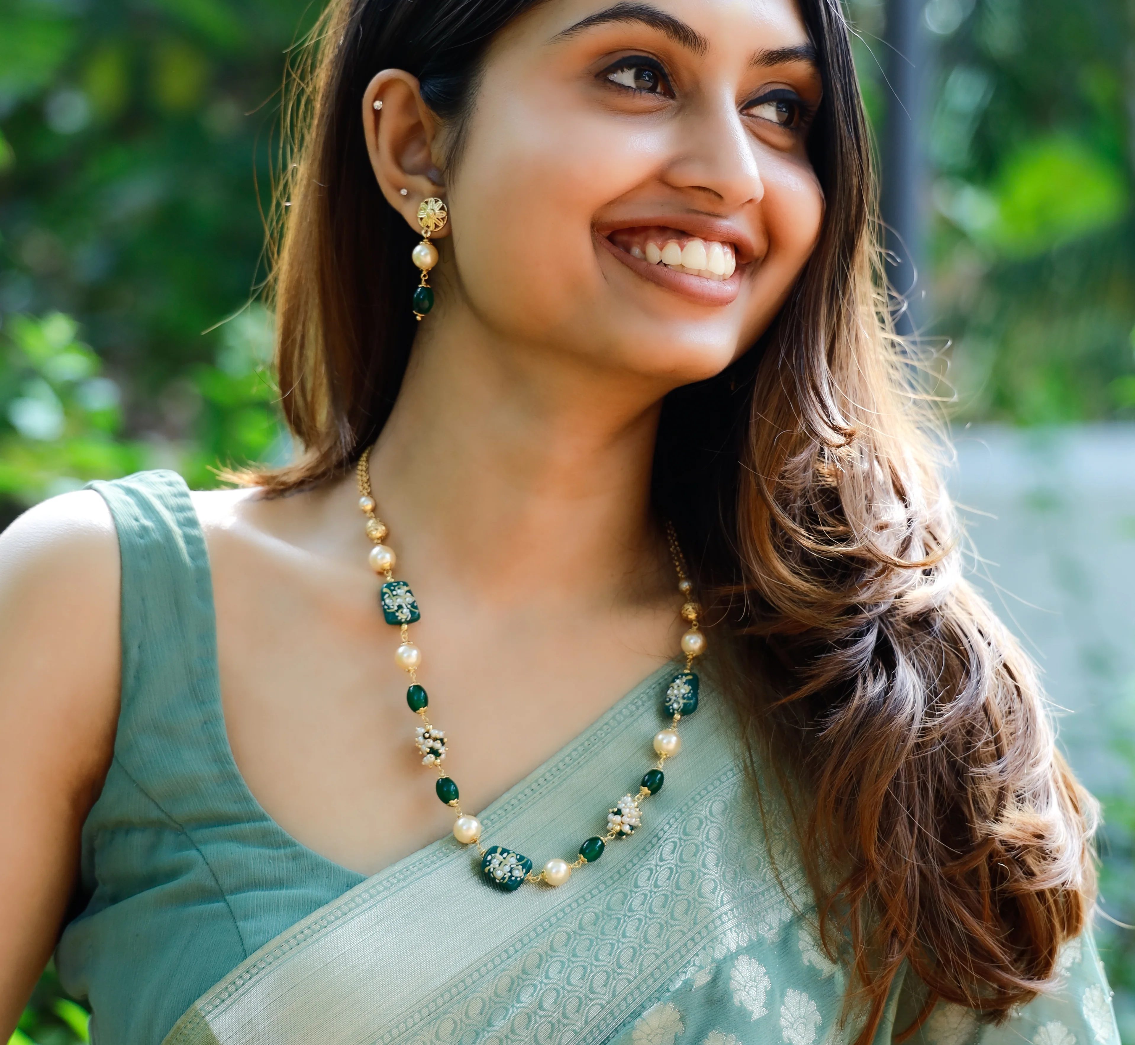 Jylan Pearl Neckpiece With Earring - Image 4