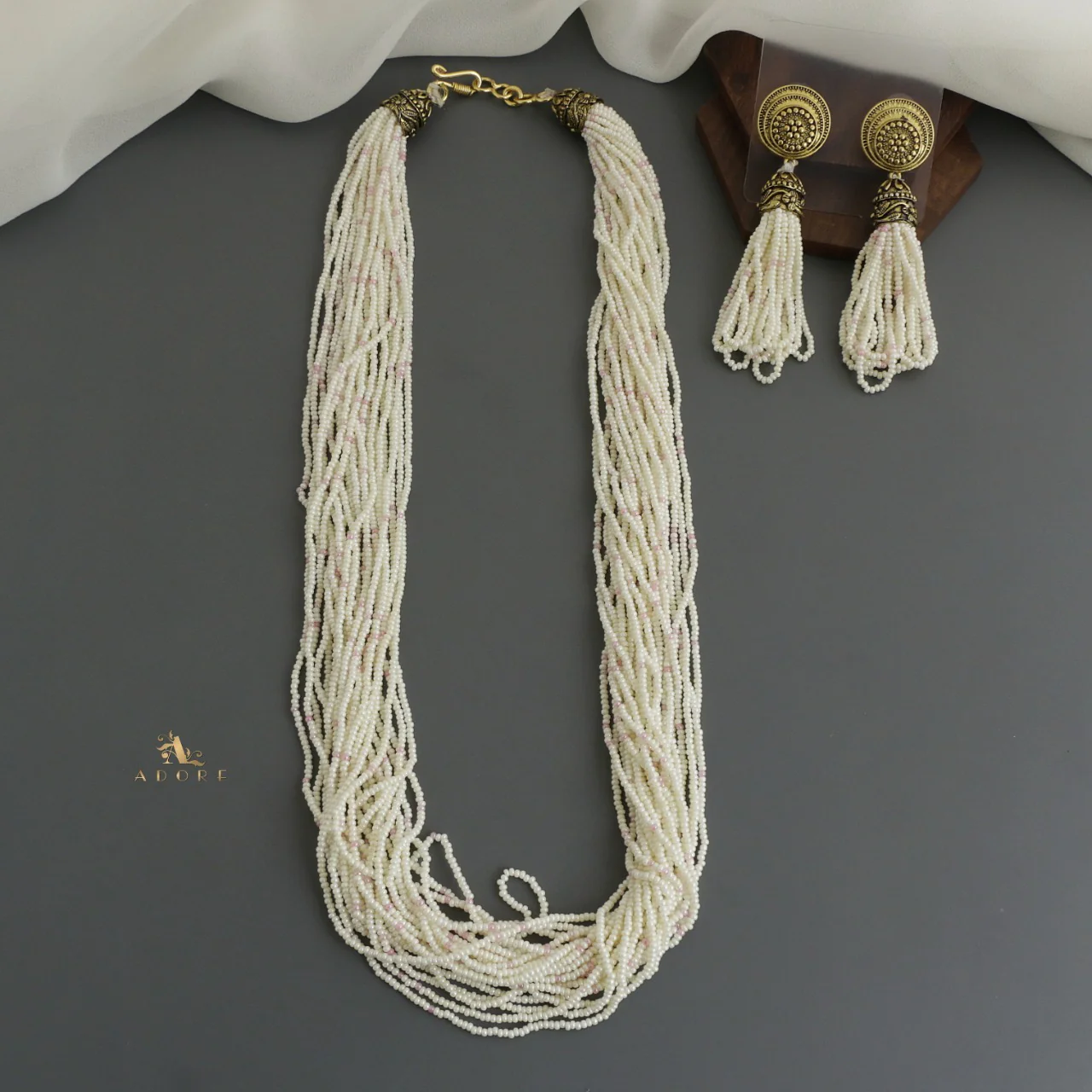 Nishka Long Neckpiece With Earring - Image 13
