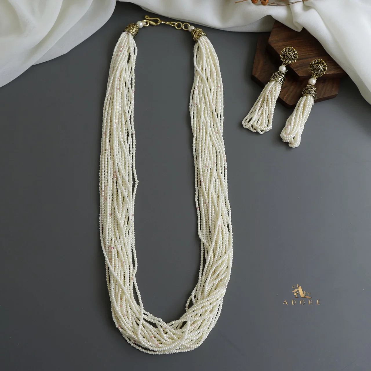 Nishka Long Neckpiece With Earring - Image 15