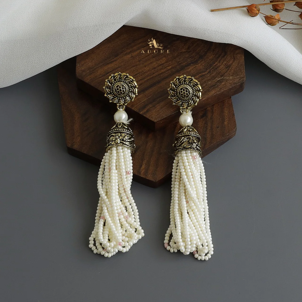 Nishka Long Neckpiece With Earring - Image 16