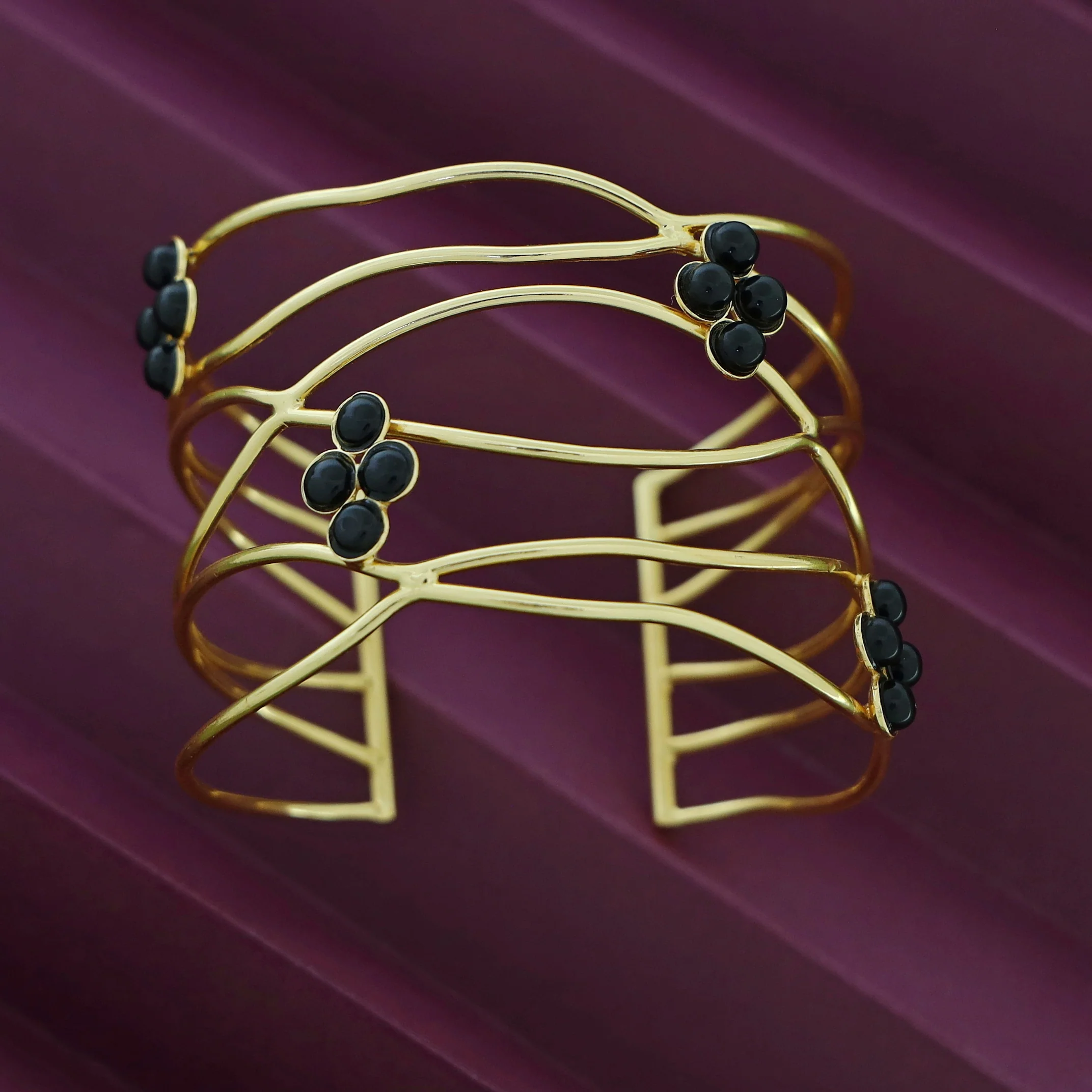 Nehal Layered Tetra Glossy Bangle - Image 4