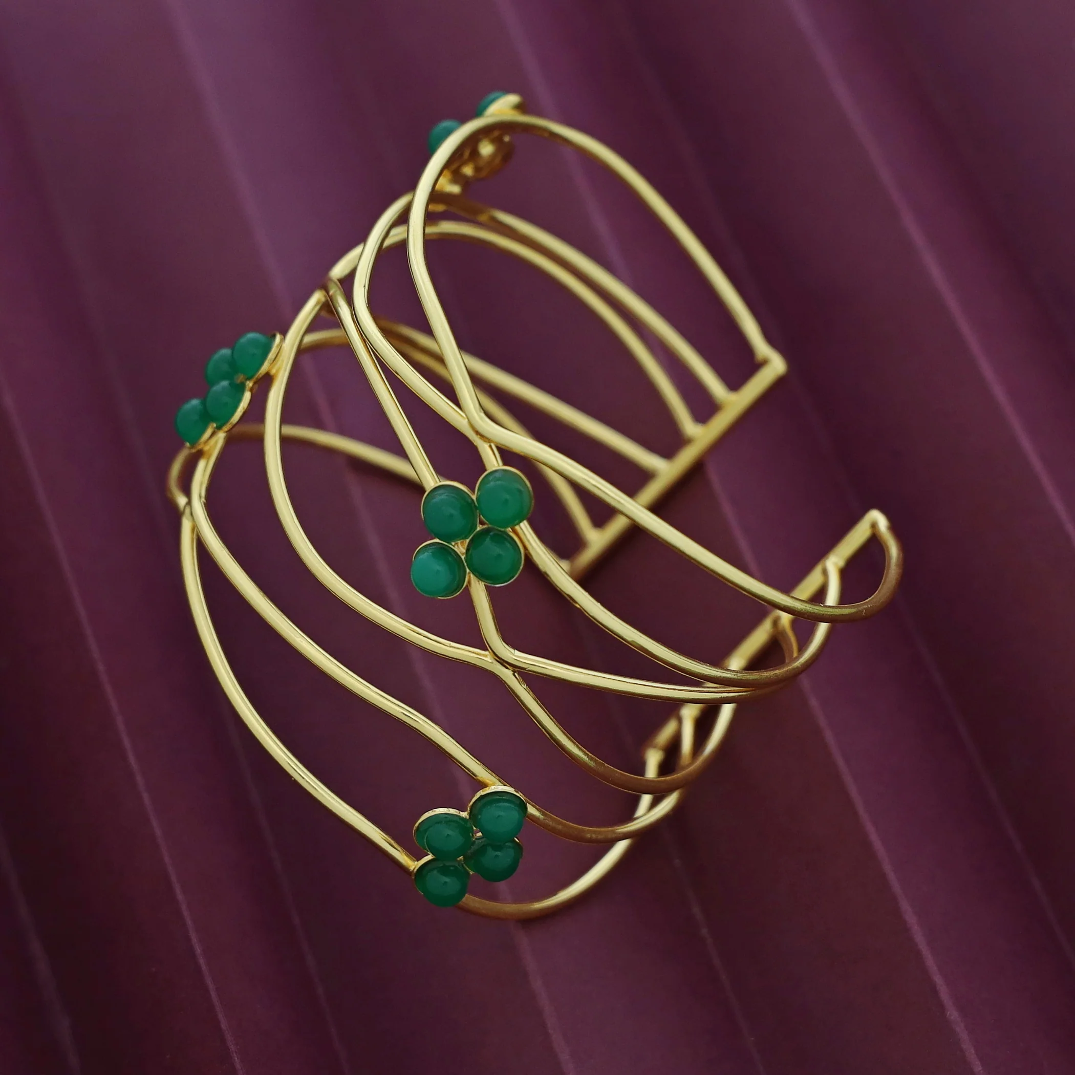 Nehal Layered Tetra Glossy Bangle - Image 5