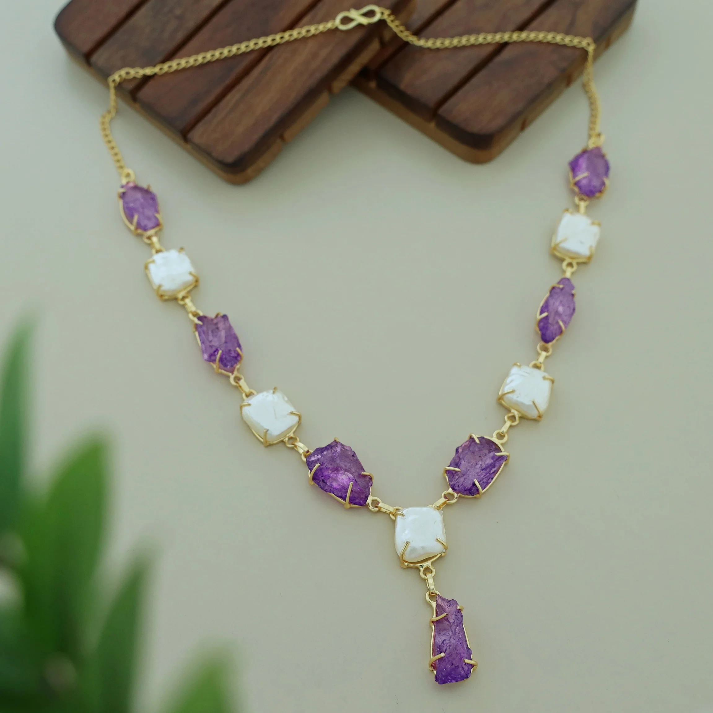 Nessa Claw Baroque + Dyed + Raw Stone Neckpiece - Image 13