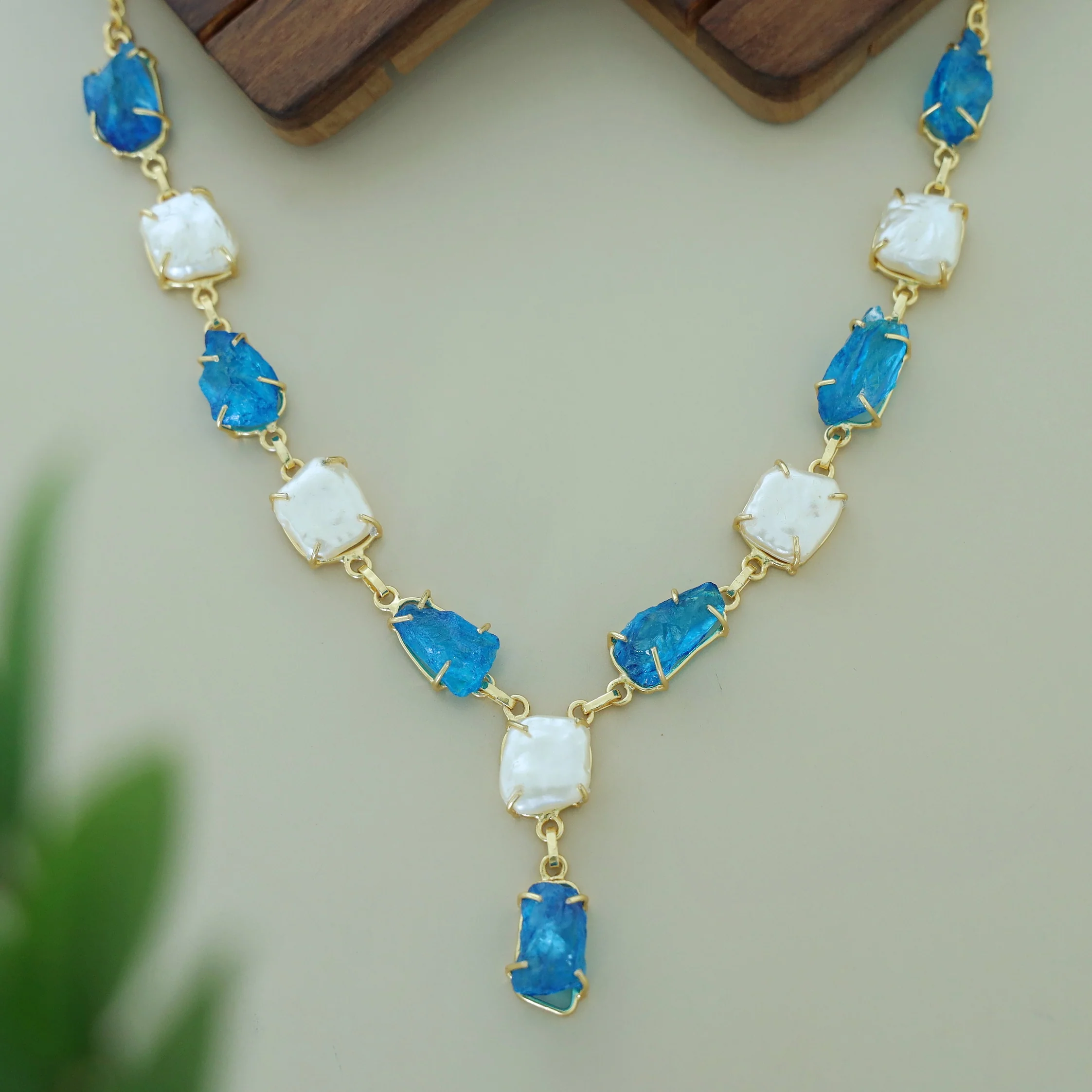 Nessa Claw Baroque + Dyed + Raw Stone Neckpiece - Image 5