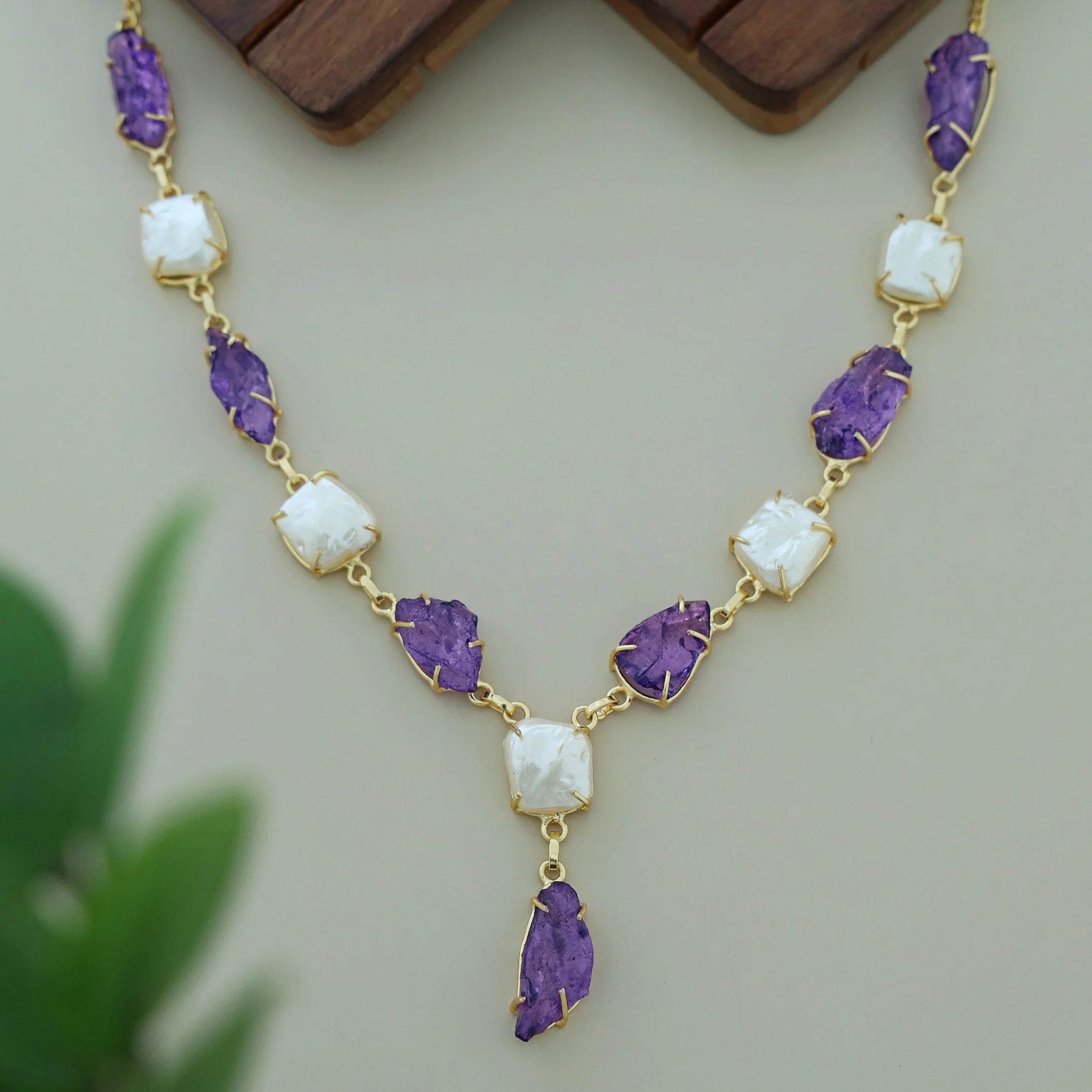 Nessa Claw Baroque + Dyed + Raw Stone Neckpiece - Image 8