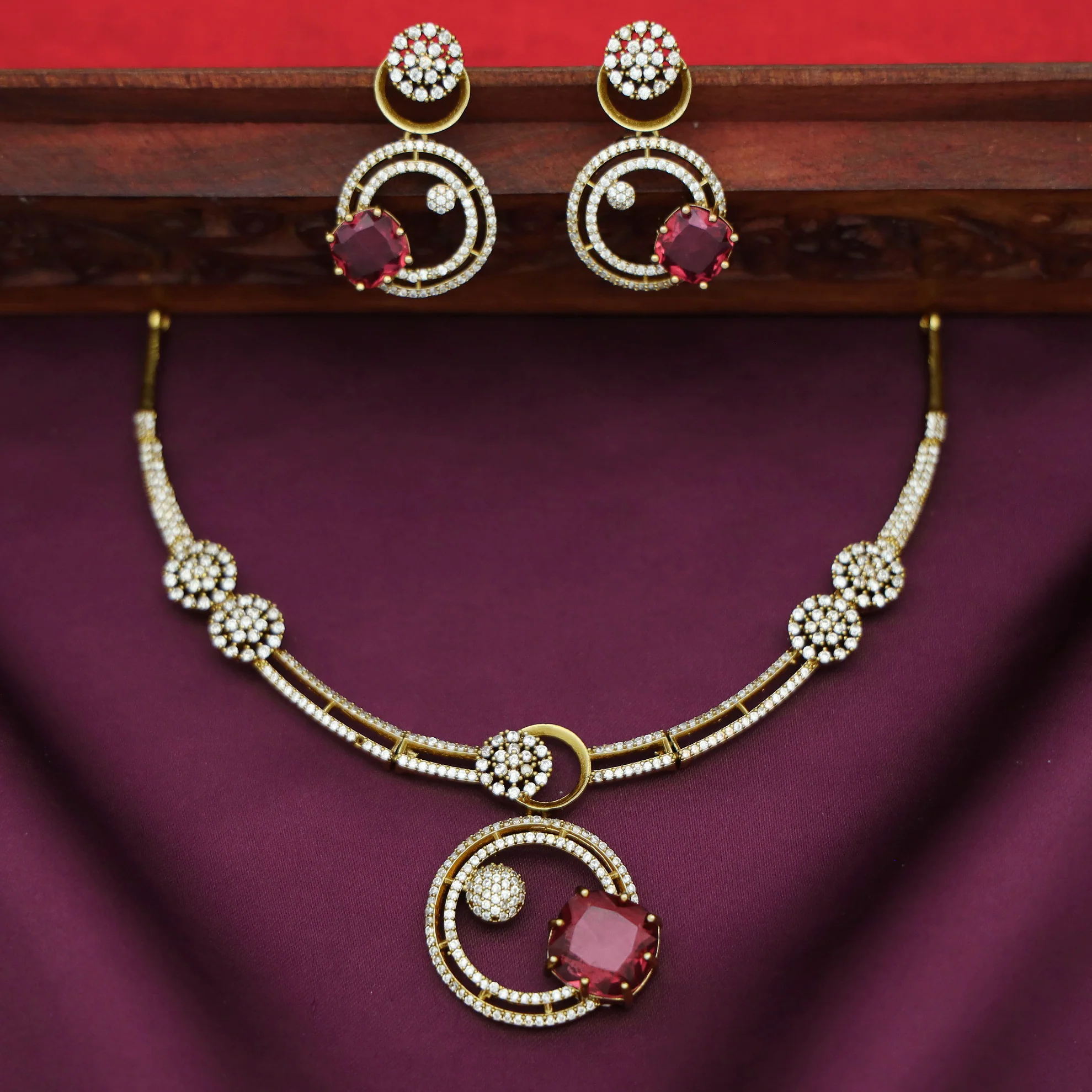 Nidra Claw Glossy AD Stone Stiff Short Neckpiece With Earring - Image 2