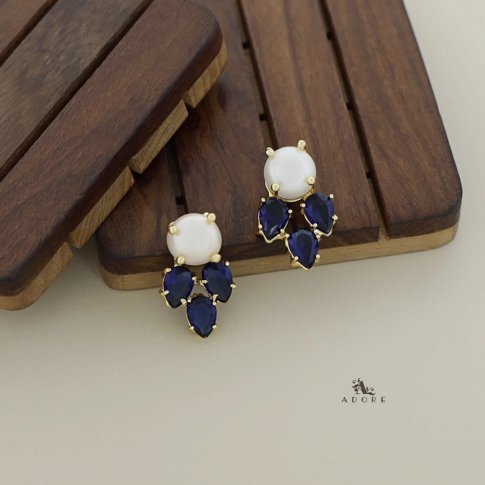 Nigala Fresh Water Pearl Glossy Earring - Image 3