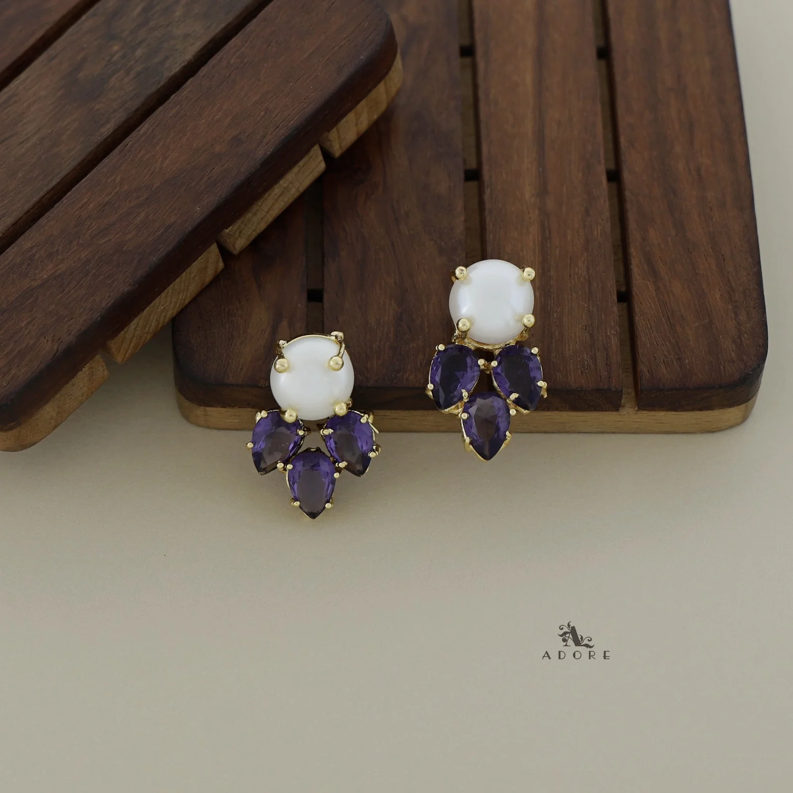 Nigala Fresh Water Pearl Glossy Earring - Image 5