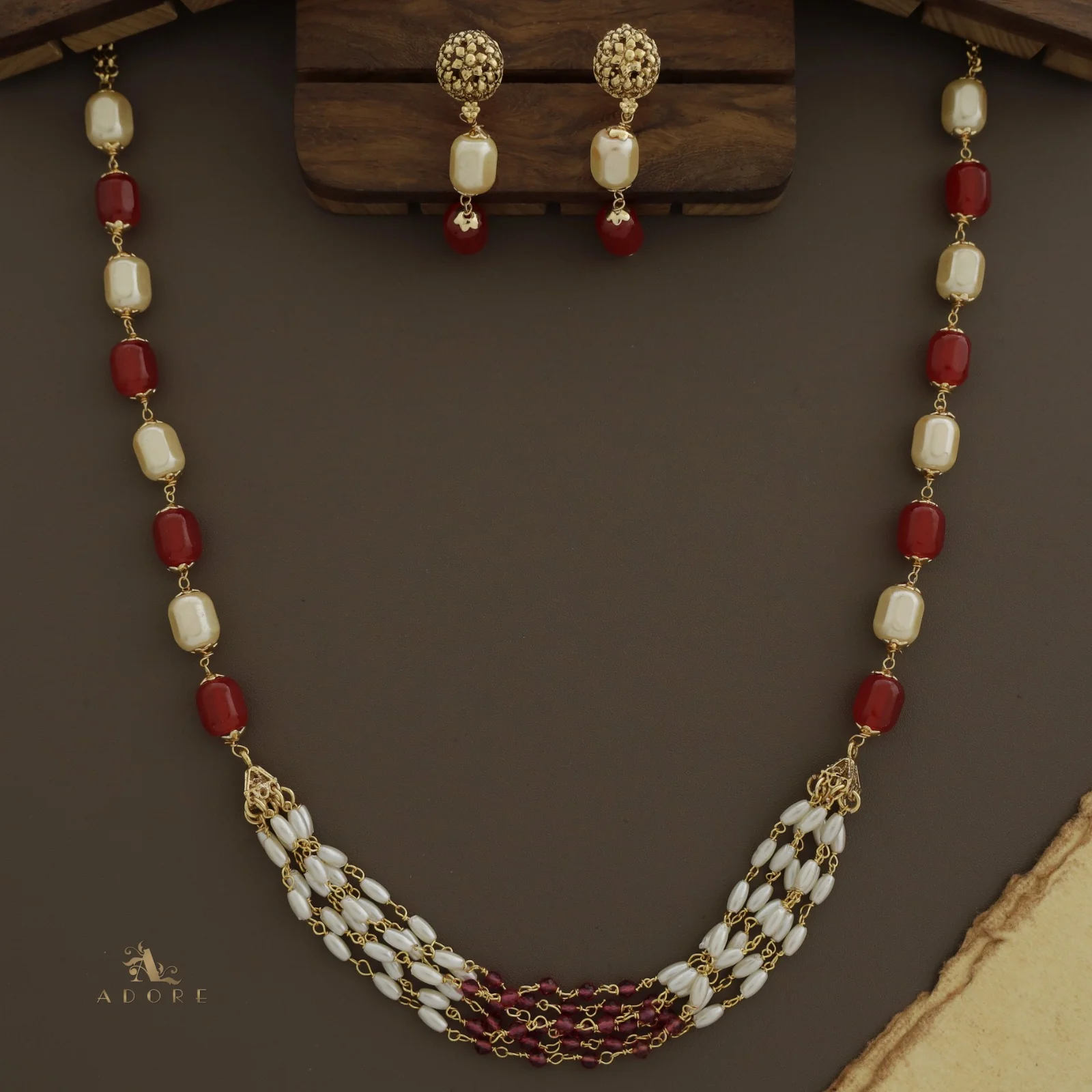 Niharika Pearl Neckpiece With Earring - Image 5