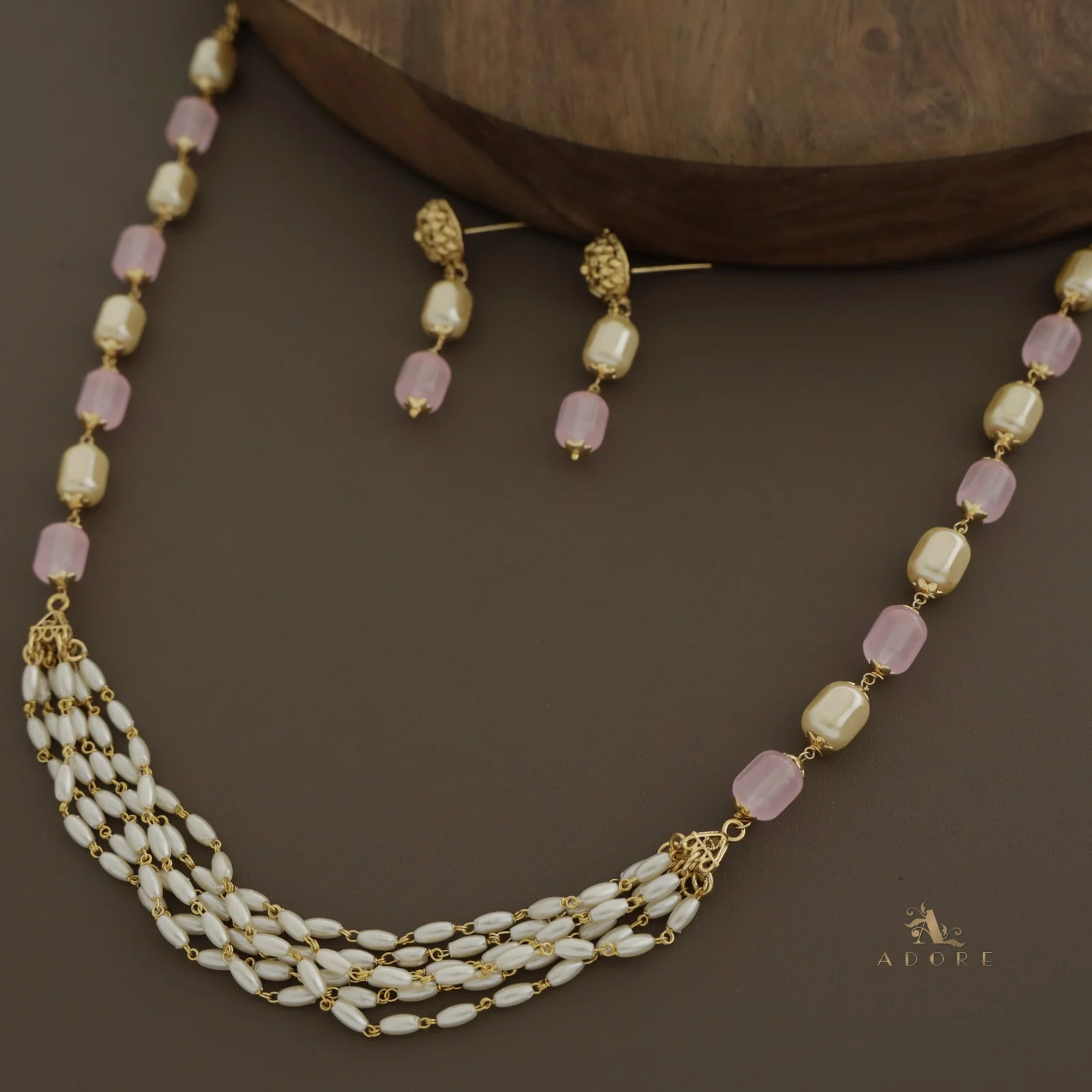 Niharika Pearl Neckpiece With Earring - Image 6