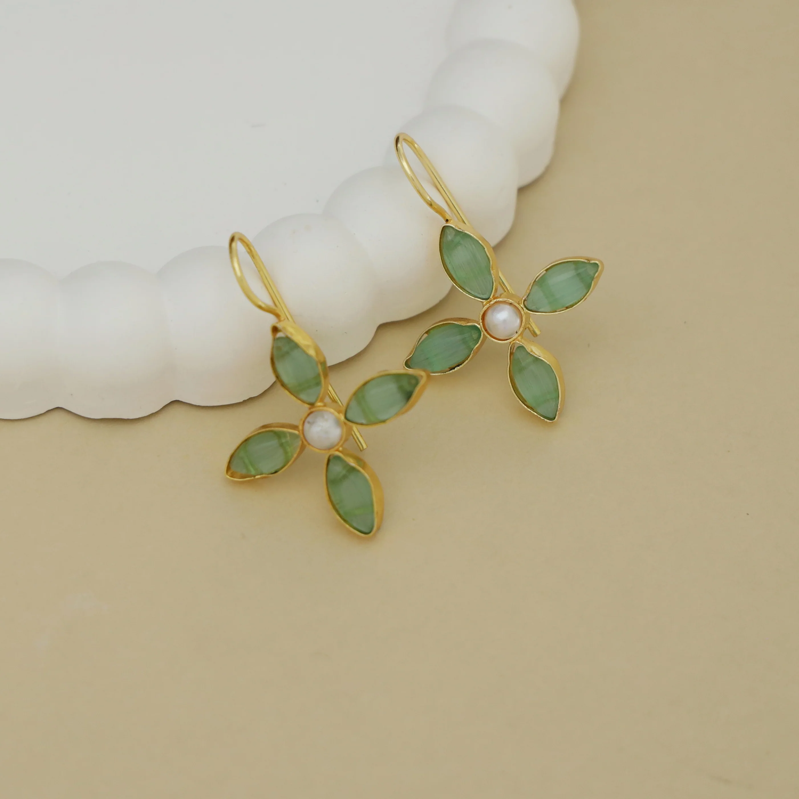 Nimi Tetra Petal Pearl Glossy Drop - Image 13