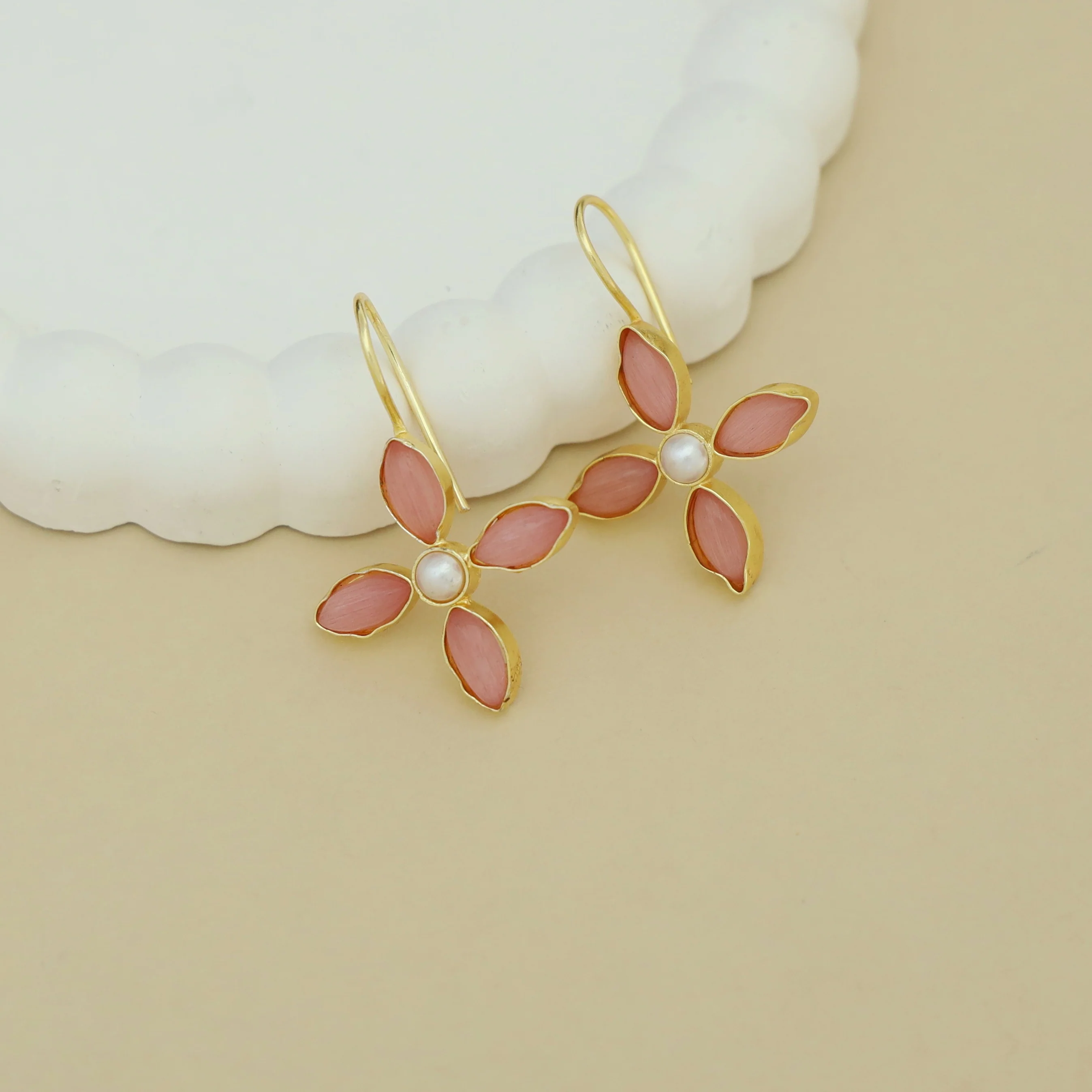 Nimi Tetra Petal Pearl Glossy Drop - Image 2