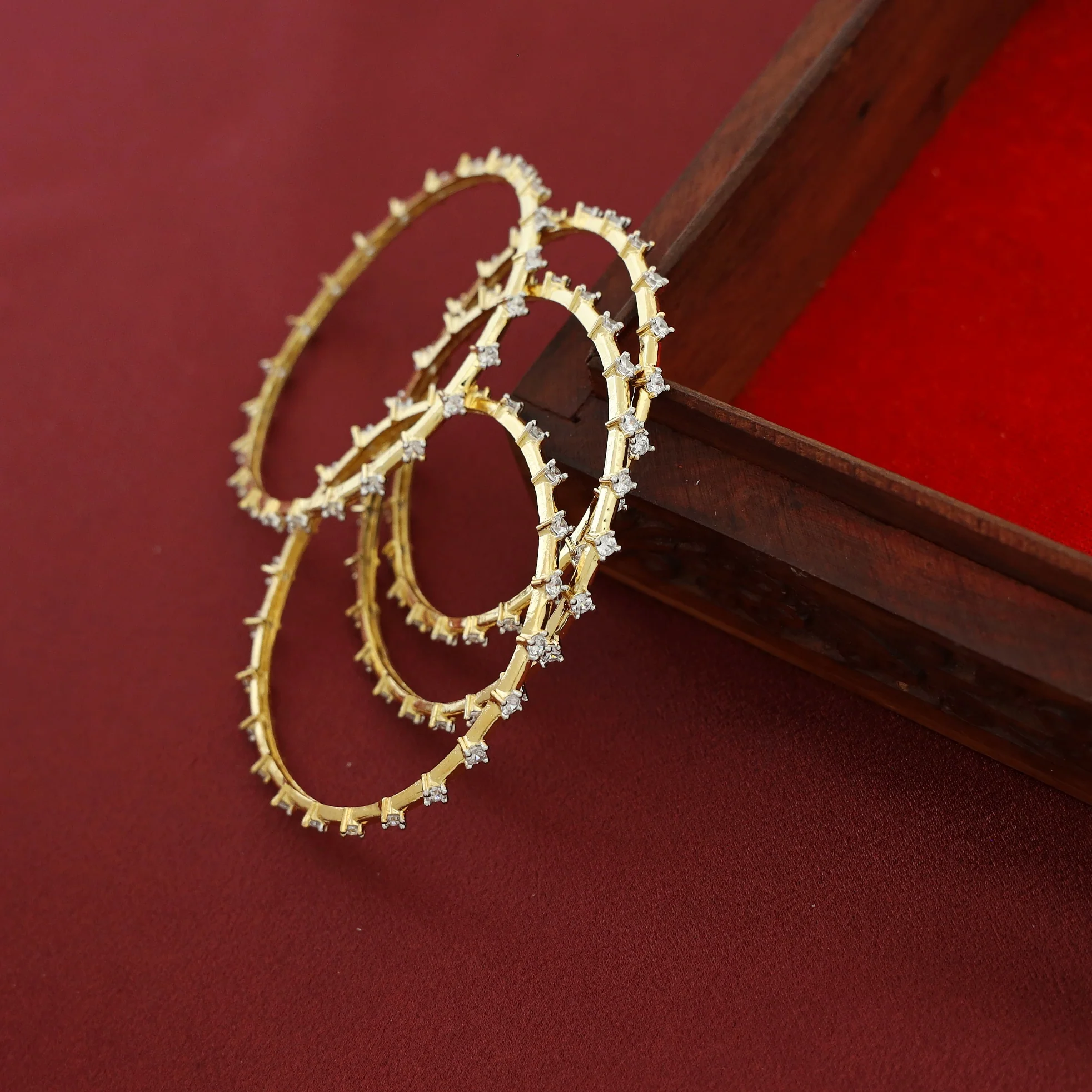 Premium Nimika Stone Bangle ( Set Of 4 ) - Image 4