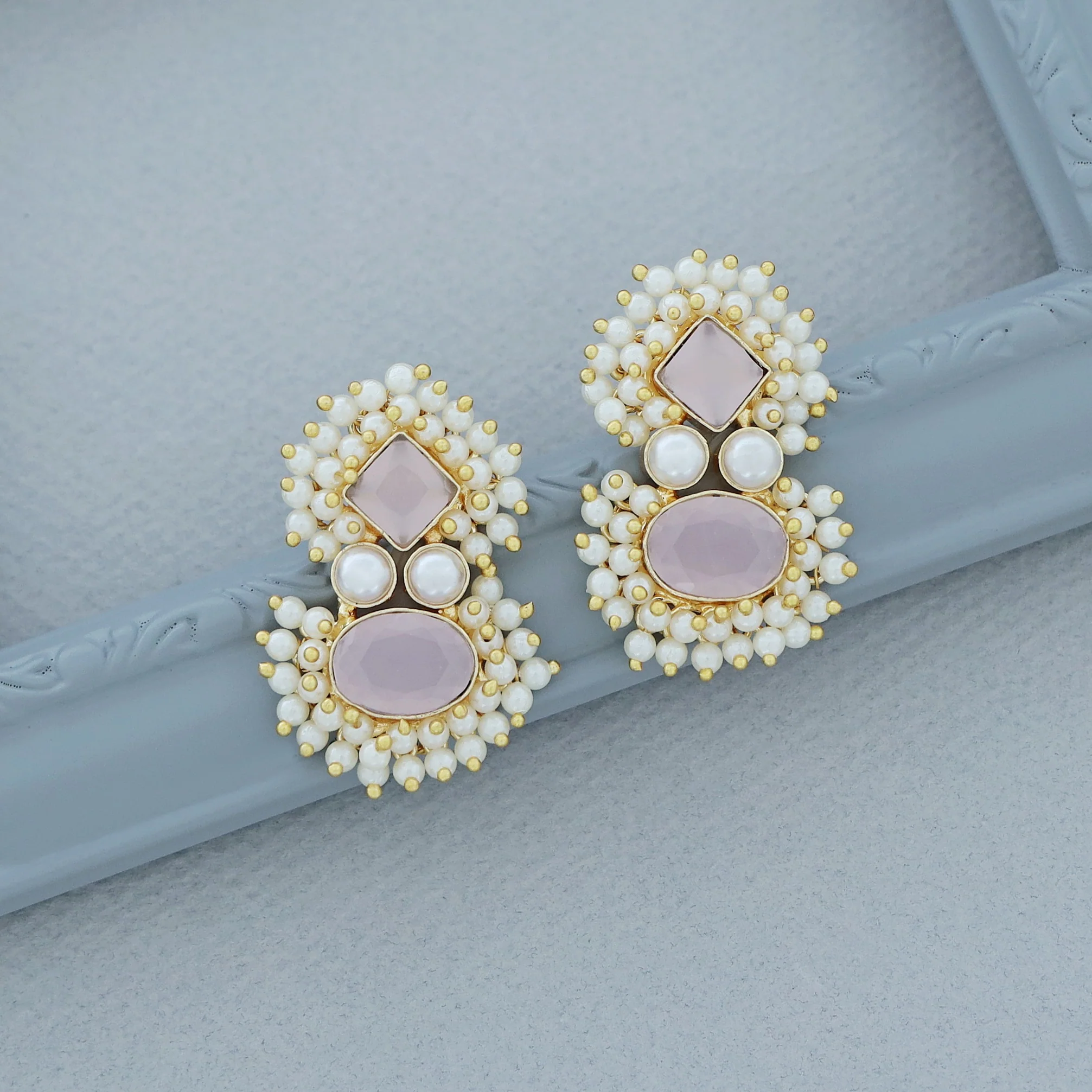 Nimora Dual Glossy Cluster Pearl Earring - Image 12