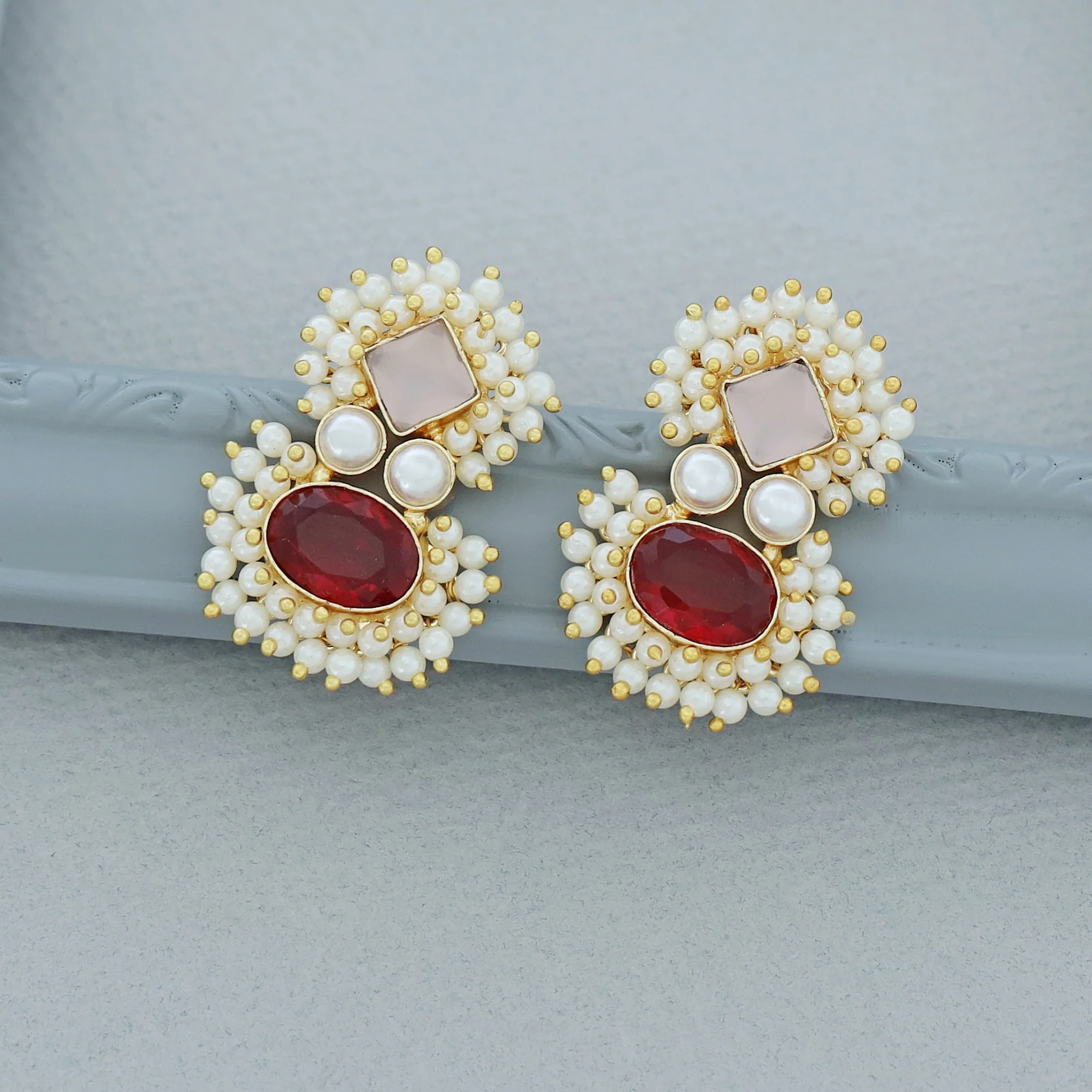 Nimora Dual Glossy Cluster Pearl Earring - Image 14