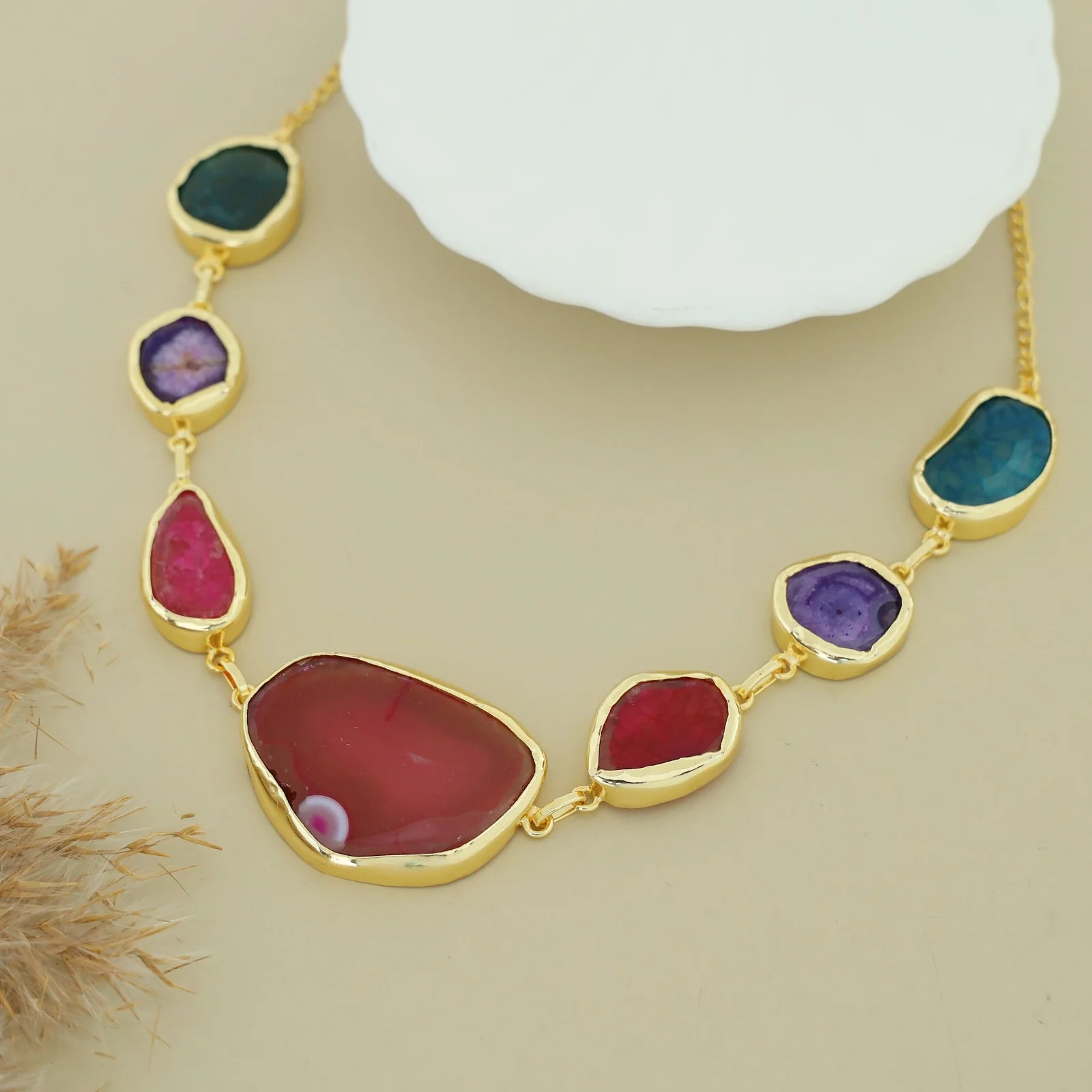Nishka Agate Neckpiece - Image 13