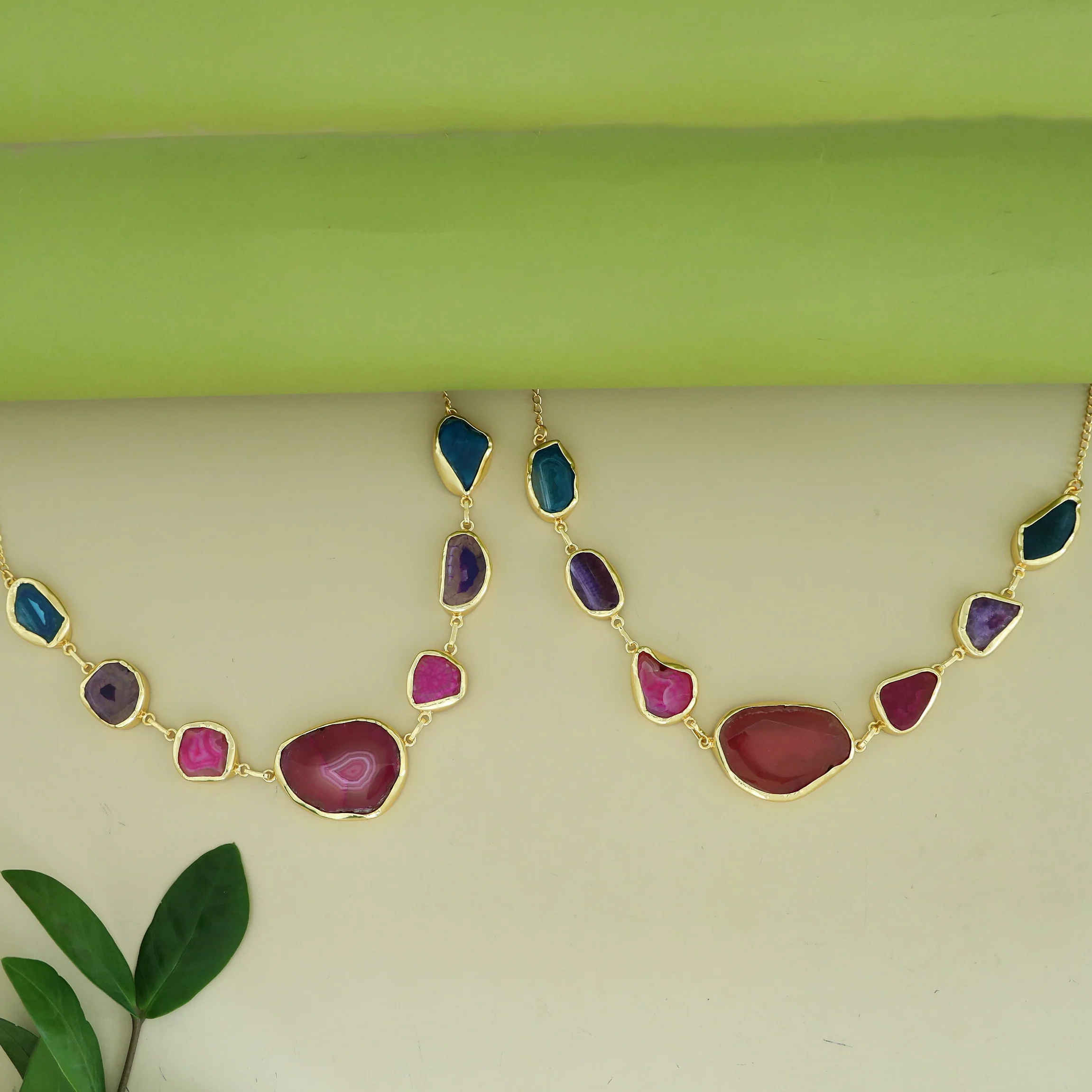 Nishka Agate Neckpiece - Image 14