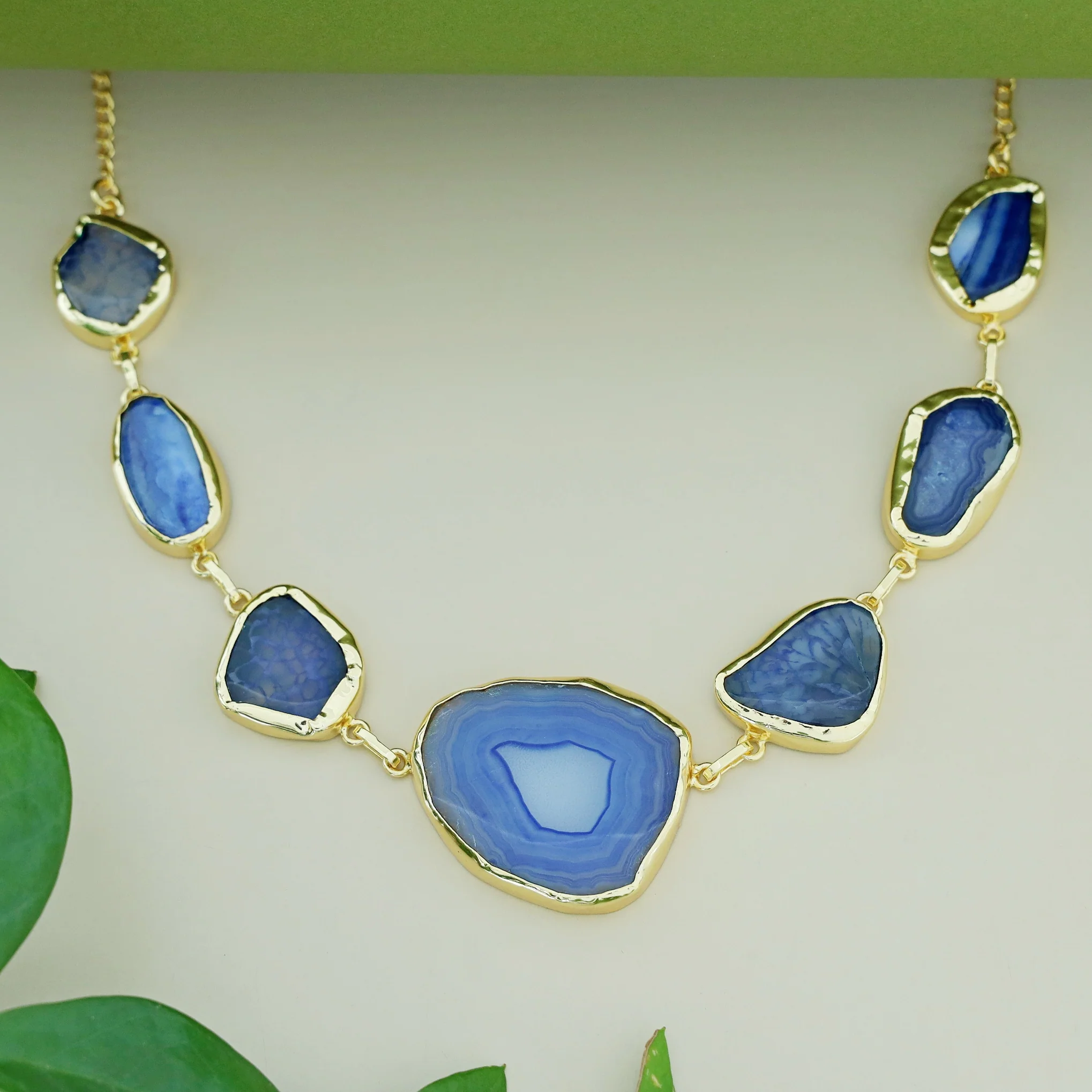Nishka Agate Neckpiece - Image 5
