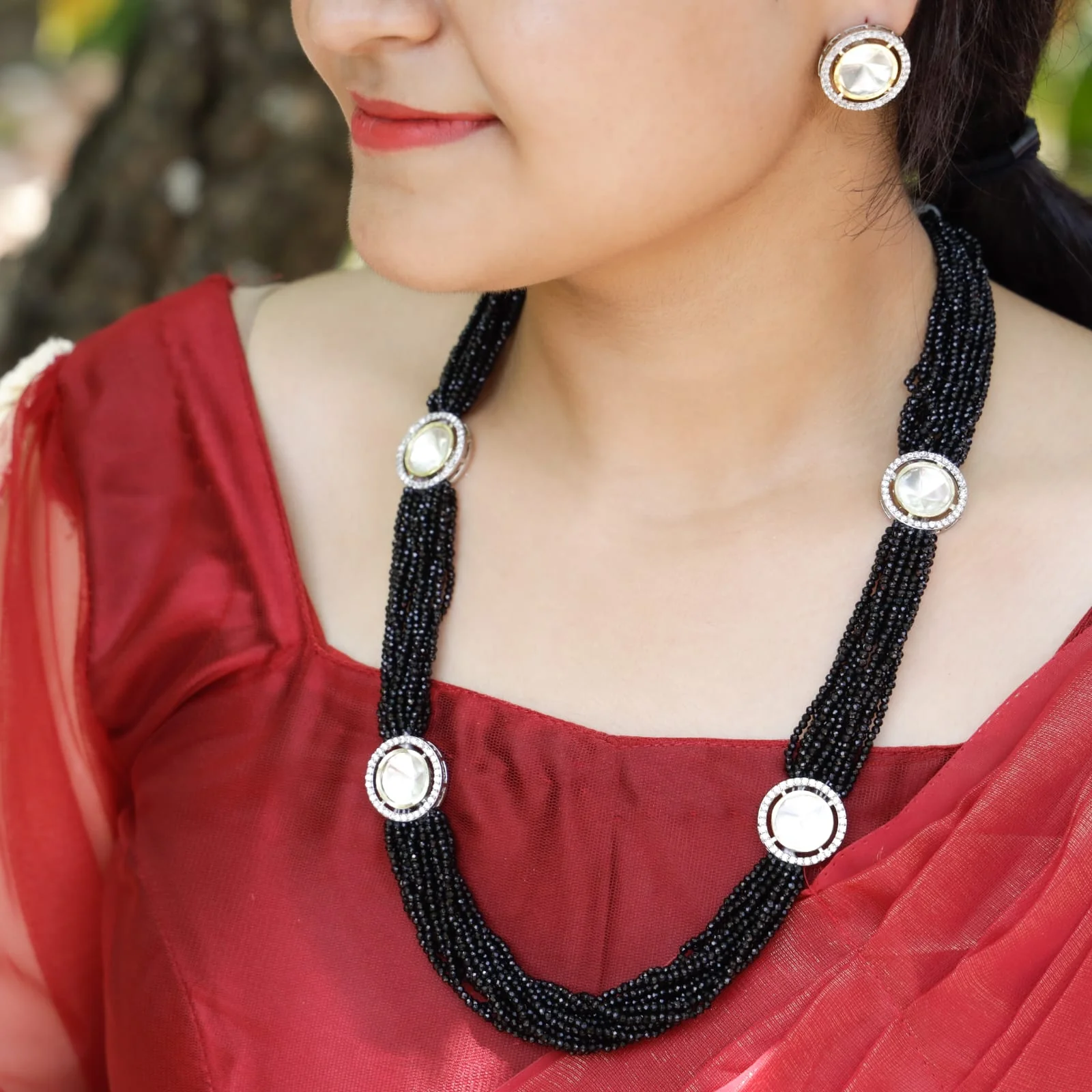 Nishtha Polki Kundan Neckpiece With Earring - Image 4