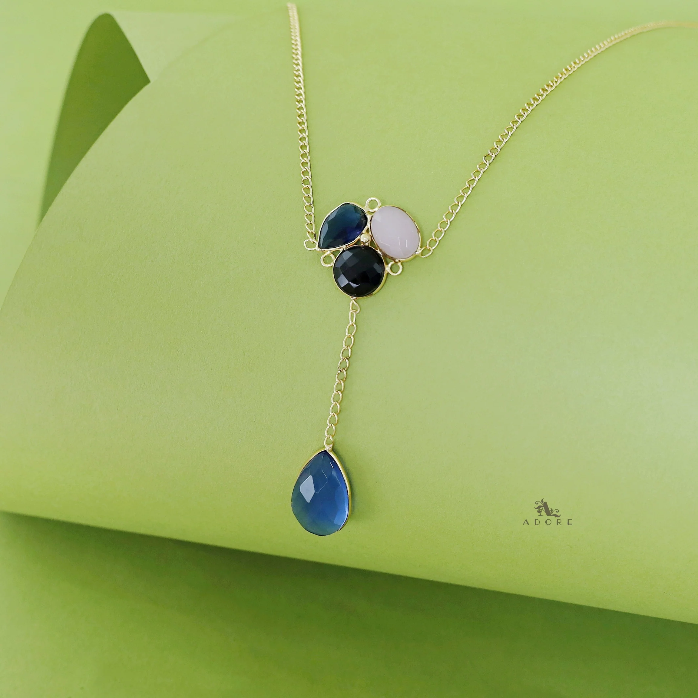Nissa Multi Shape Glossy Neckpiece - Image 5