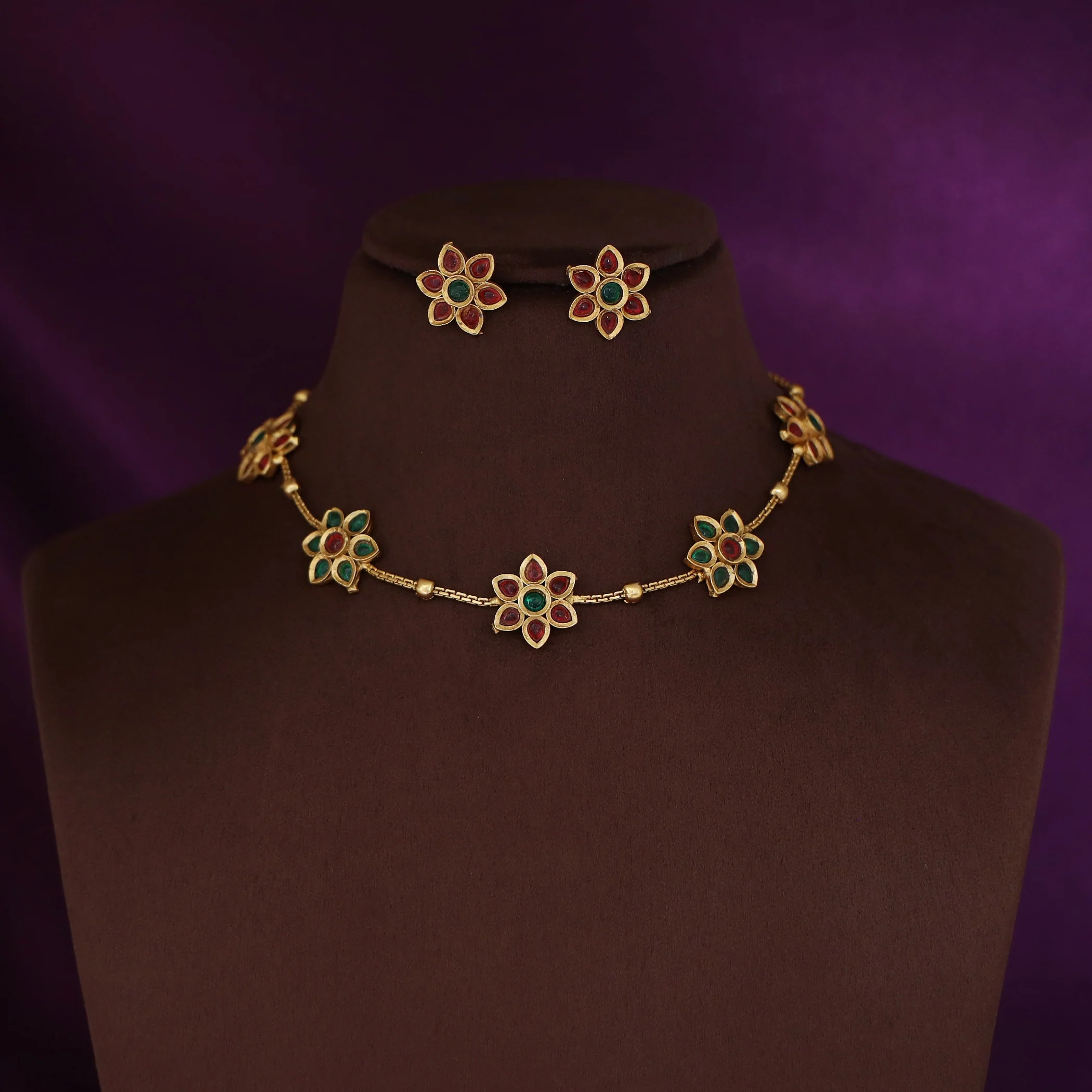 Nivisha Flower Choker With Stud - Image 5