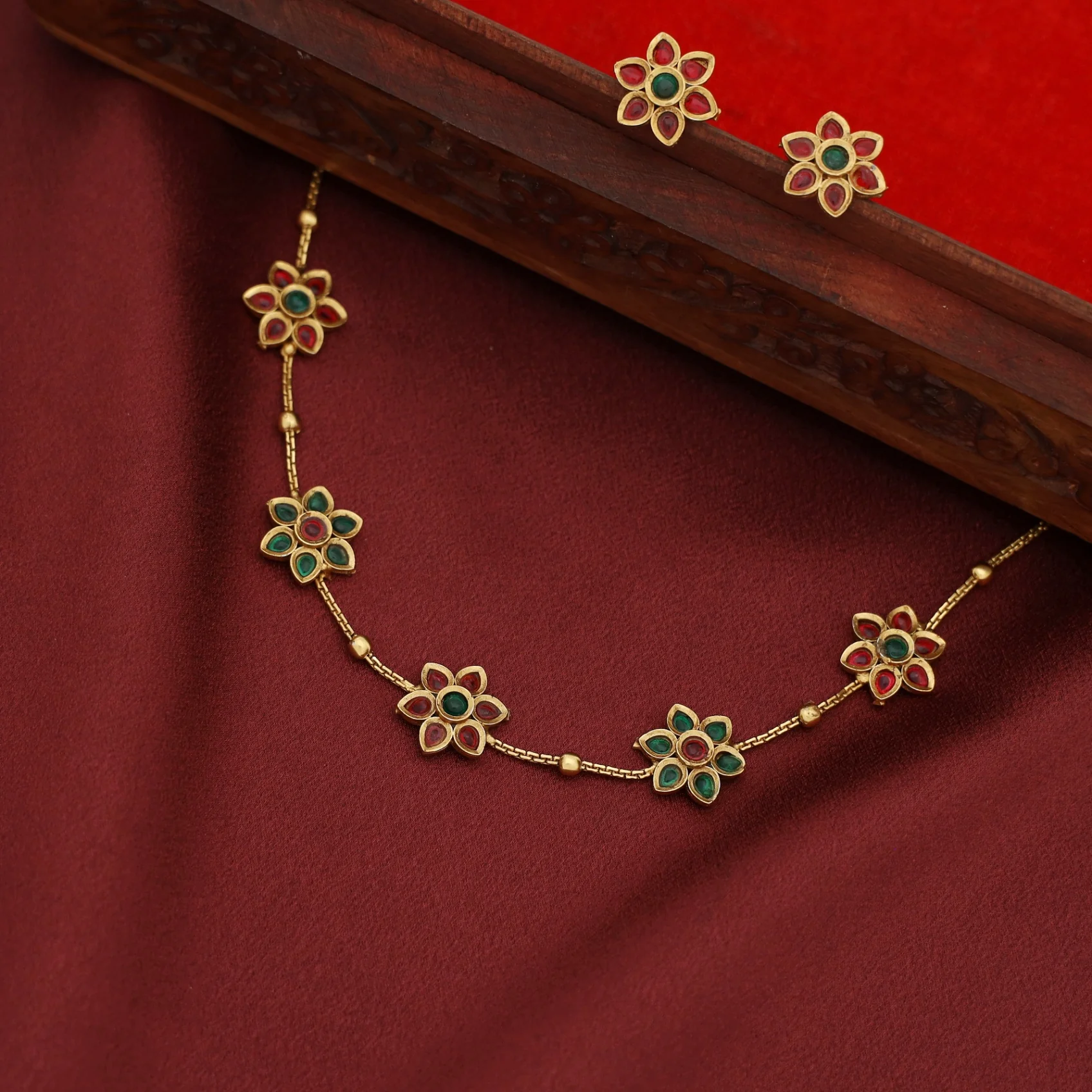Nivisha Flower Choker With Stud - Image 6