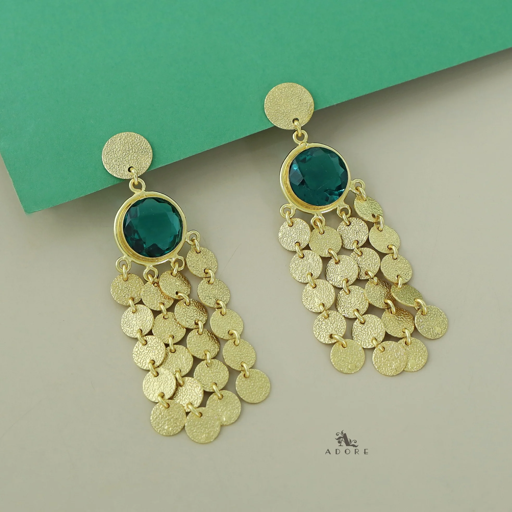 Niya Golden Circle Glossy Stone Earring - Image 8