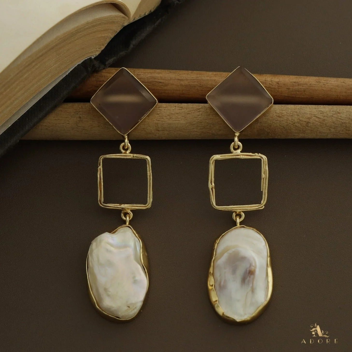 Niya Raw Stone Diamondina Baroque Earring - Image 26