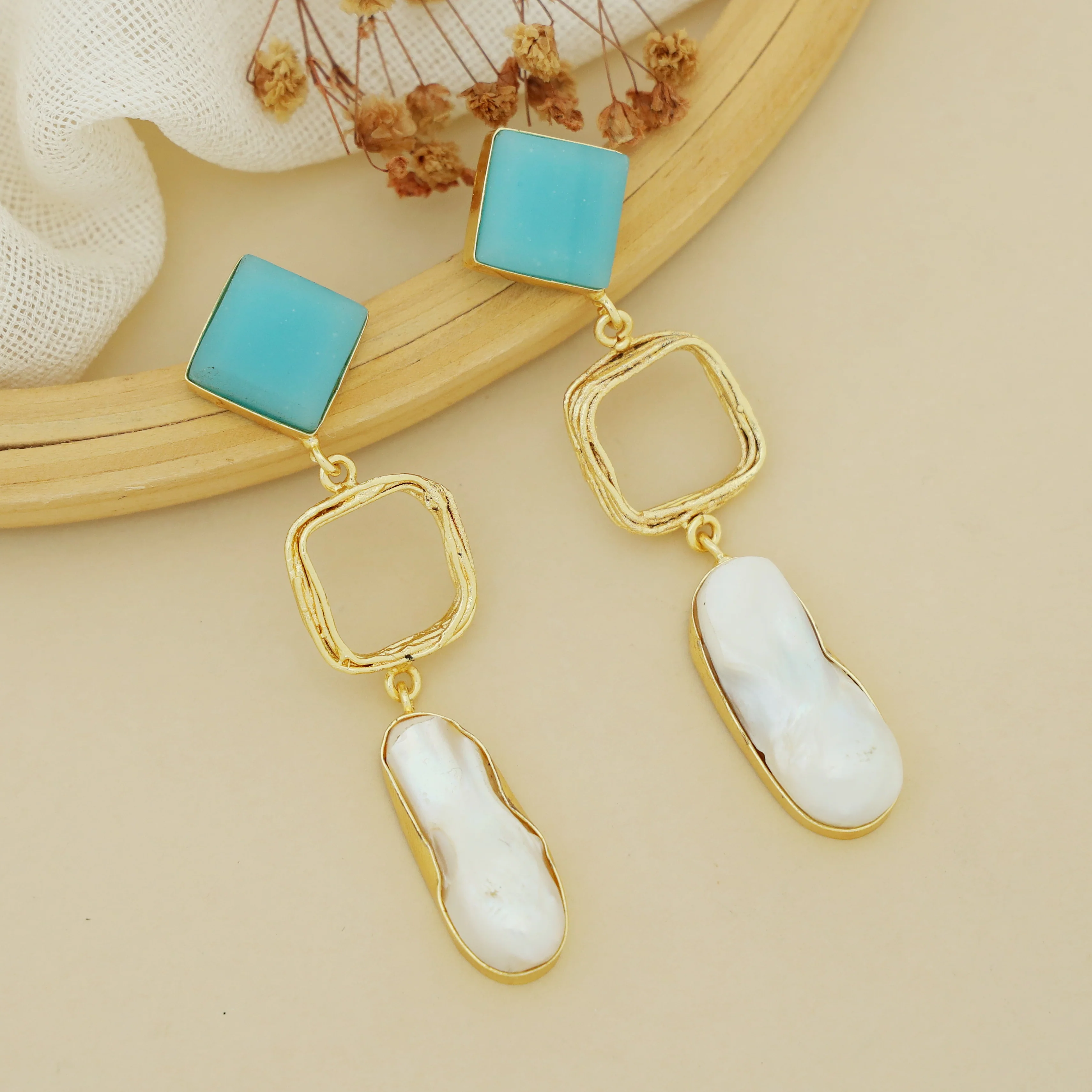 Niya Raw Stone Diamondina Baroque Earring - Image 3