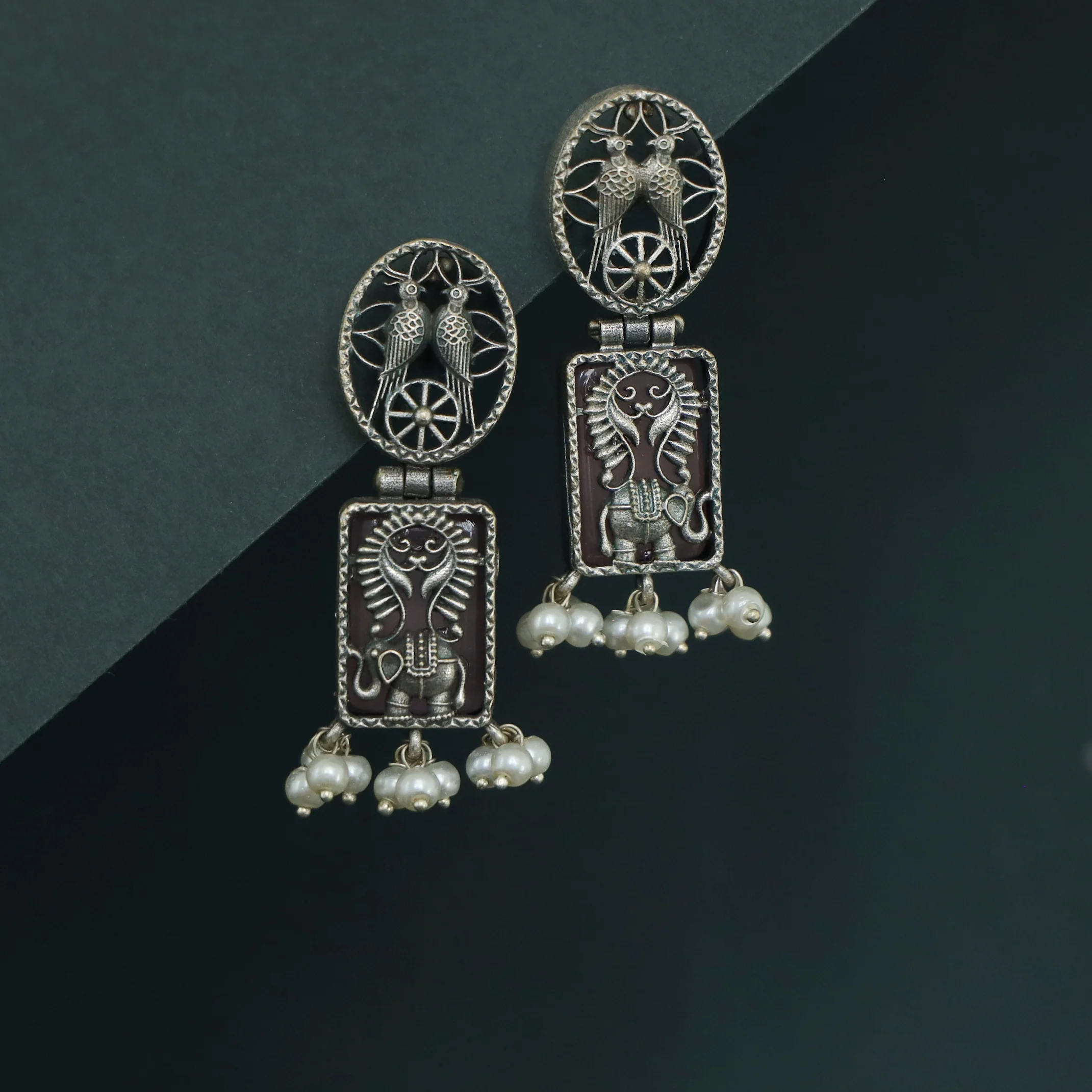 Noora Oval Rectangle Glossy stone Pearl Earring - Image 3
