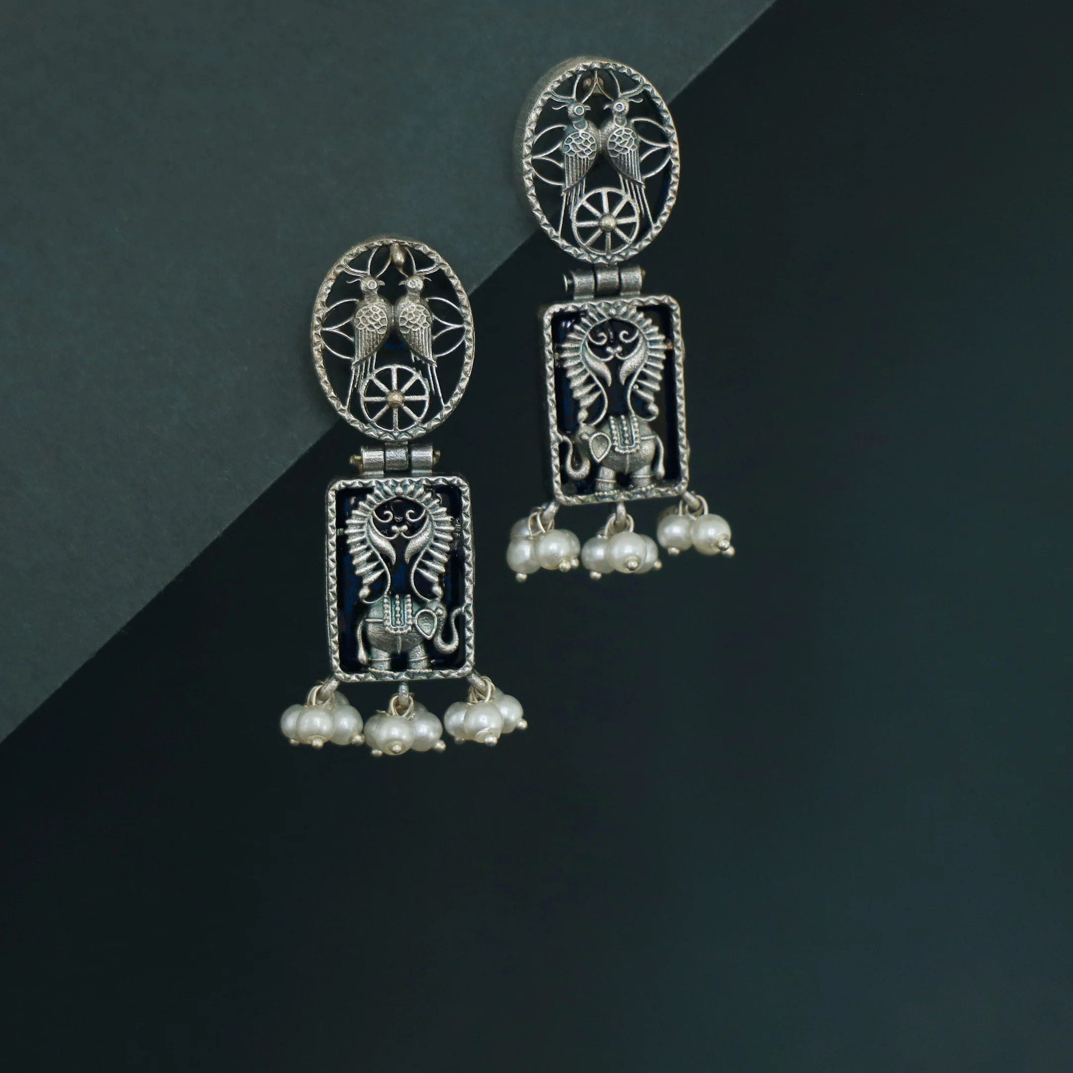 Noora Oval Rectangle Glossy stone Pearl Earring - Image 4