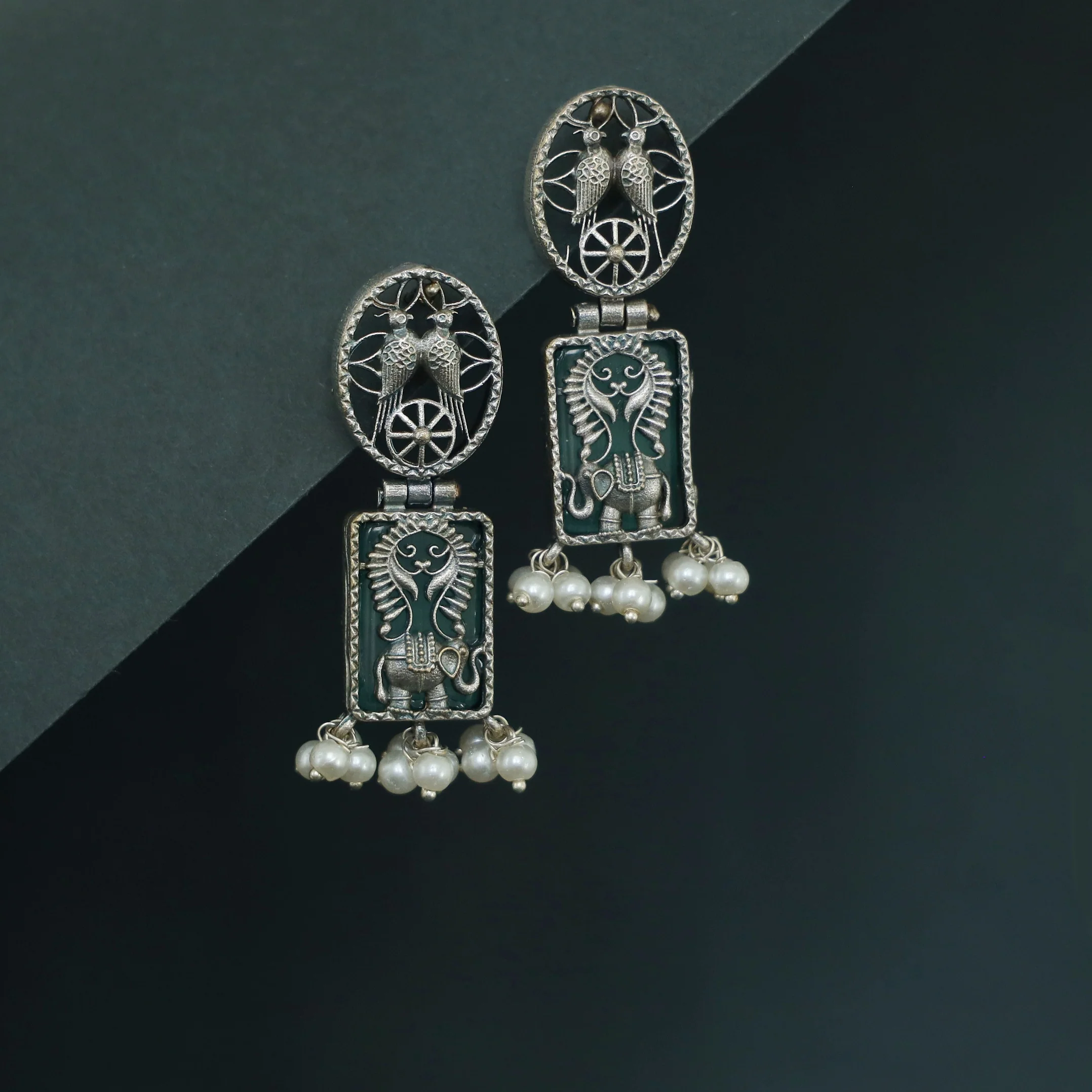 Noora Oval Rectangle Glossy stone Pearl Earring - Image 5