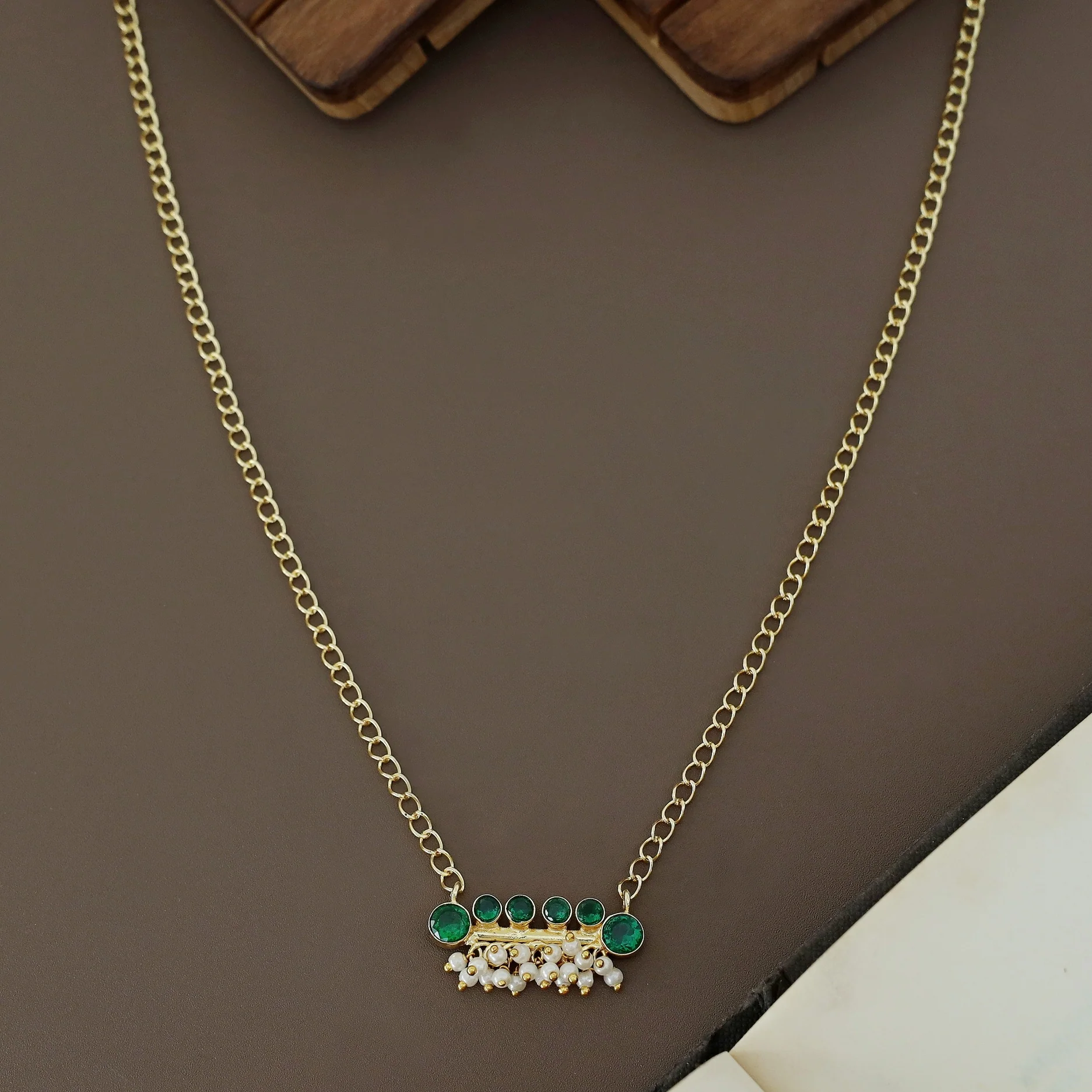 Noriya Golden Six Circle Glossy Stone Neckpiece - Image 3