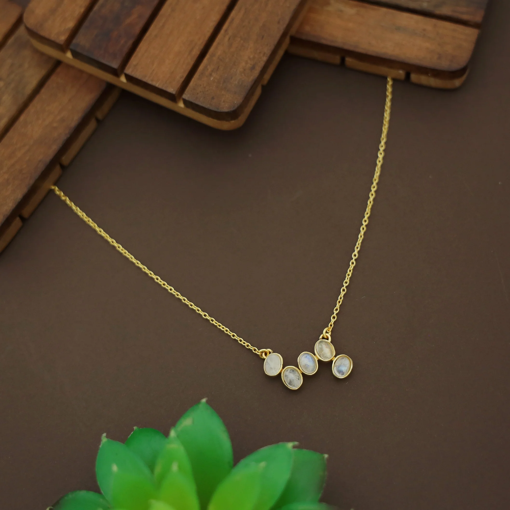 Nova Golden Chainy Glossy + Natural Stone Neckpiece - Image 4