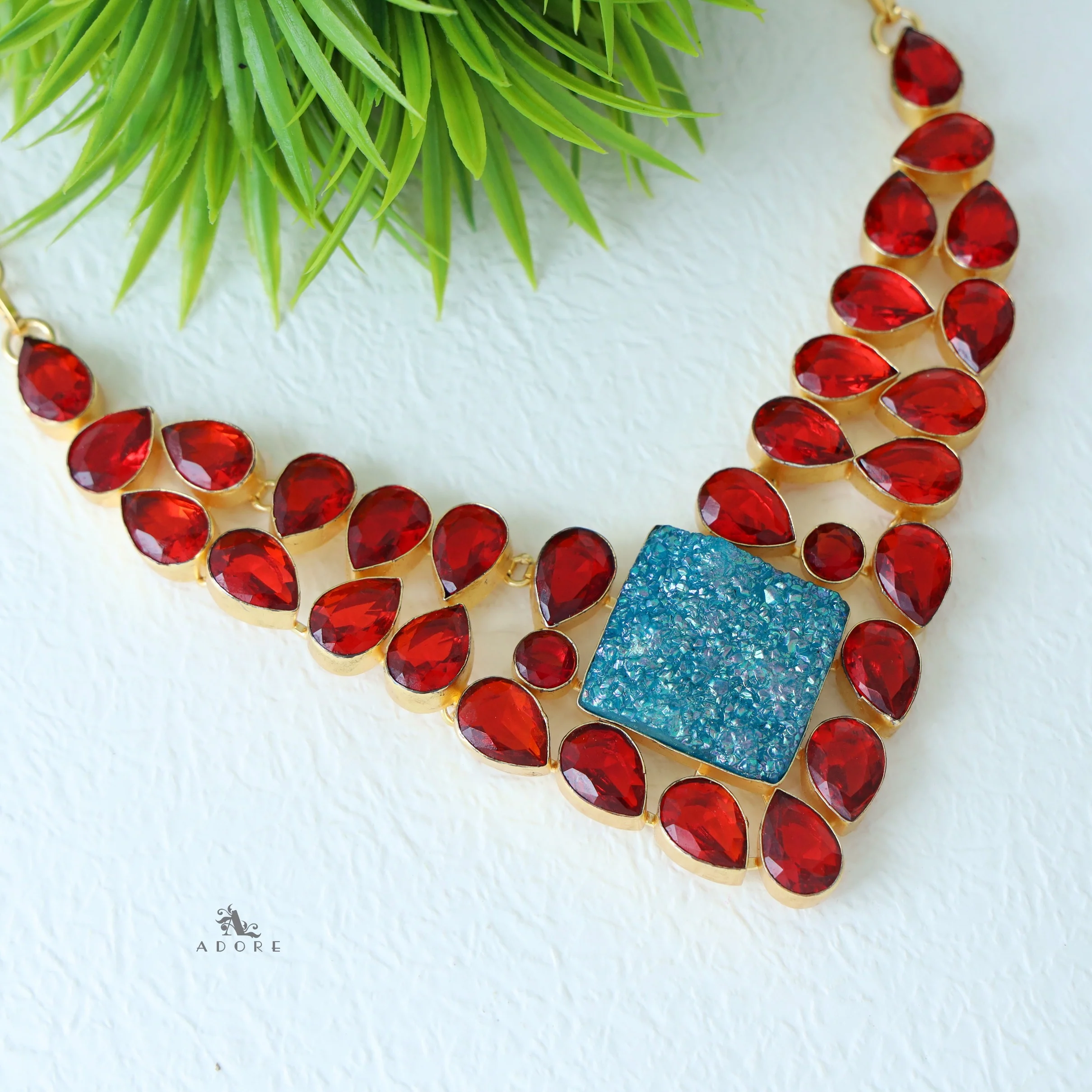 Nova Queen Neckpiece - Image 3