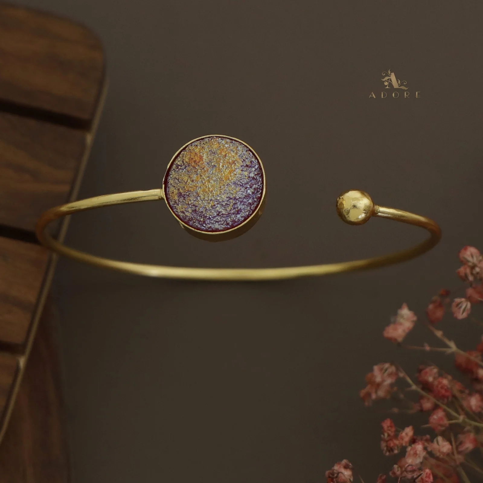 Novlie Round Glittery Bangle - Image 10