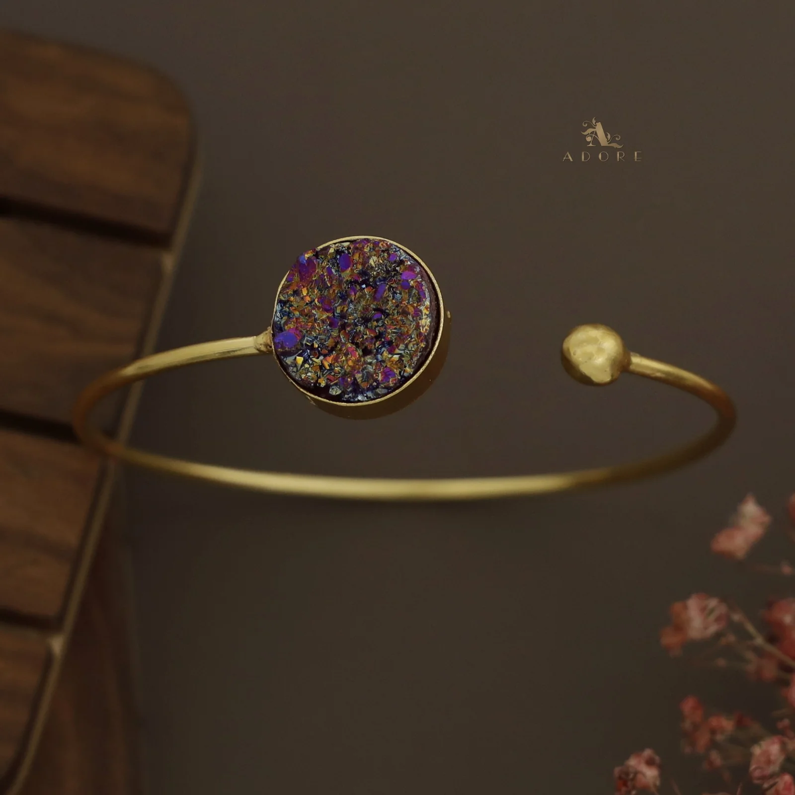 Novlie Round Glittery Bangle - Image 12