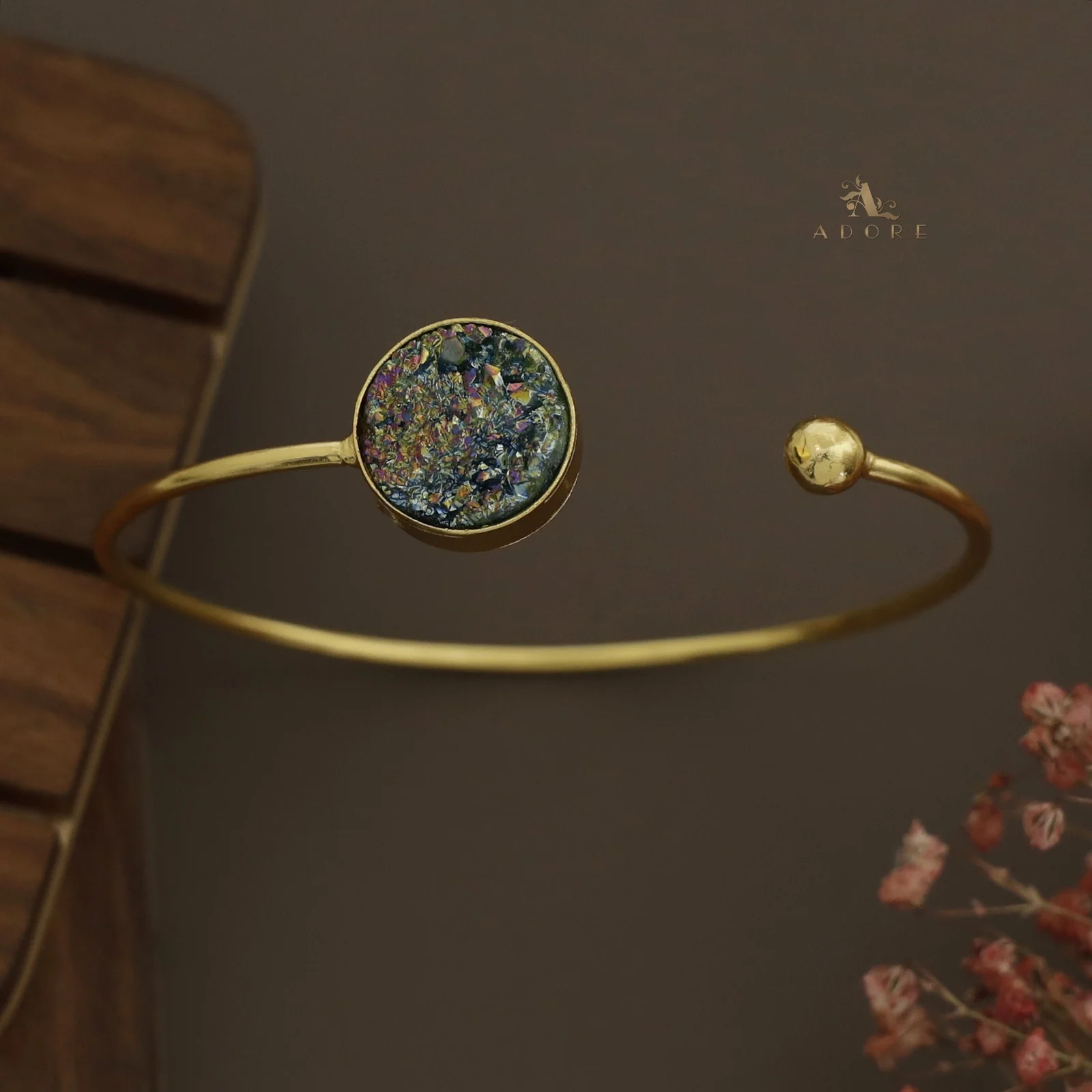 Novlie Round Glittery Bangle - Image 3