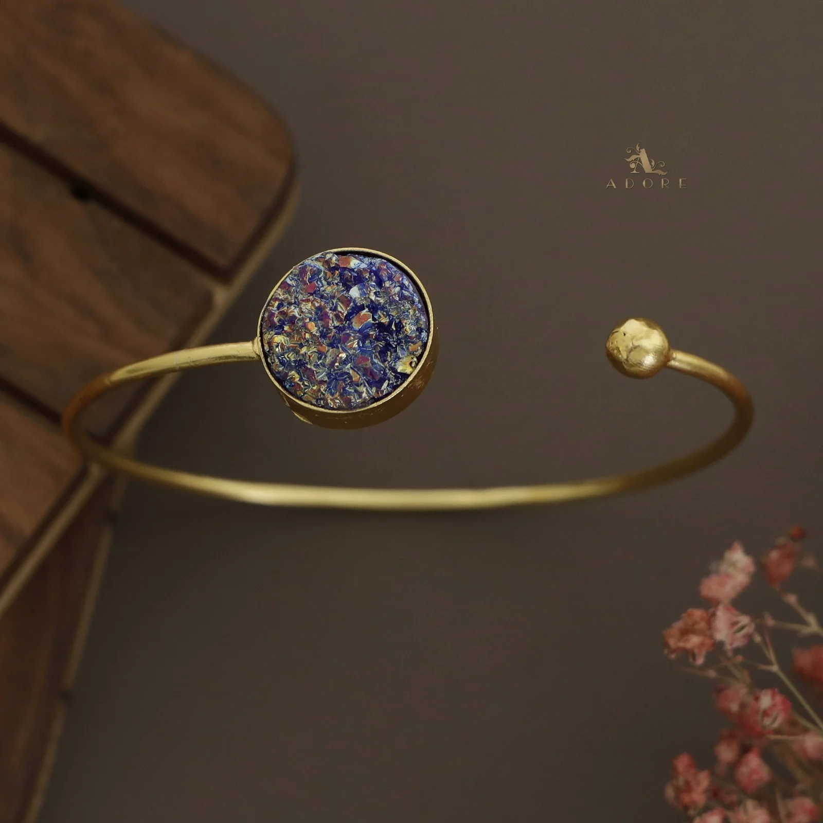 Novlie Round Glittery Bangle - Image 8