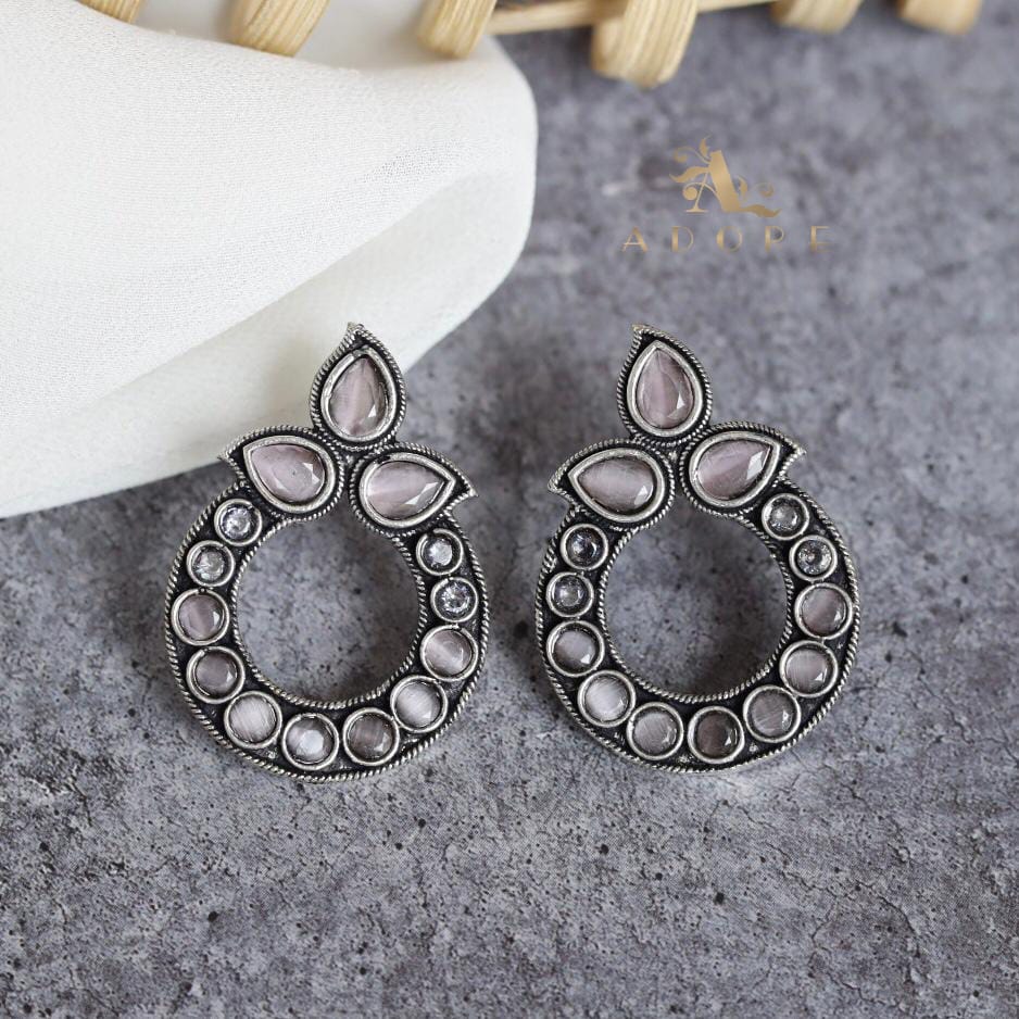 Nripa Earring - Image 16